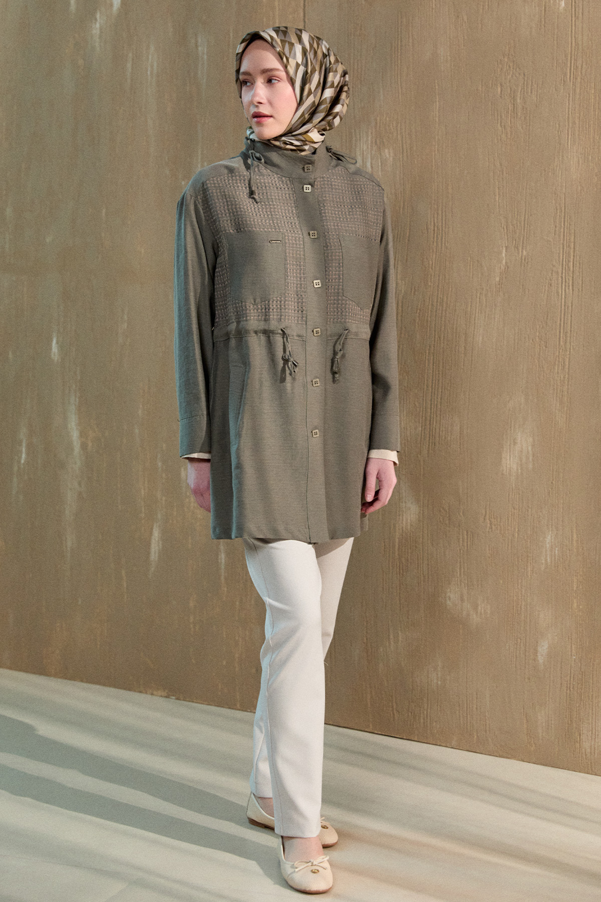 File Detaylı Hakim Yaka Tunik, Tesettür Giyim