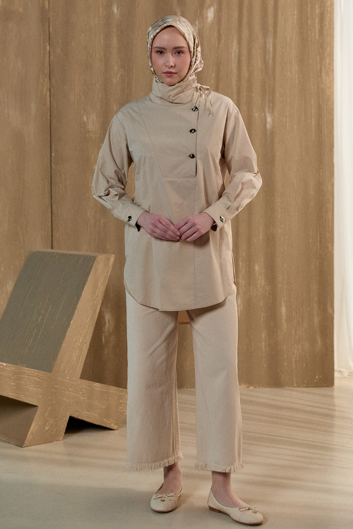 Yüksek Yakalı Pamuk Tunik, Tesettür Giyim