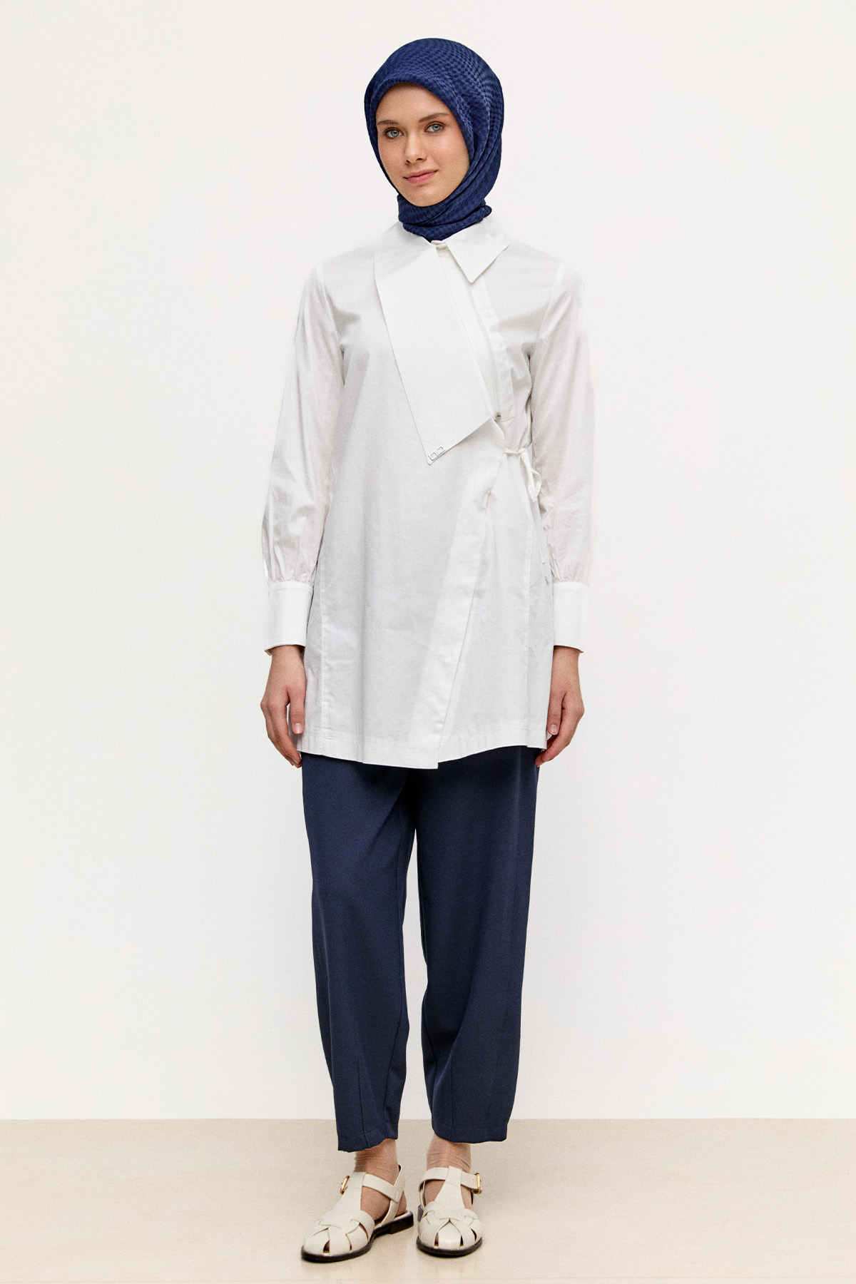 Asimetrik Yakalı Kuşaklı Pamuk Tunik, Tesettür Giyim