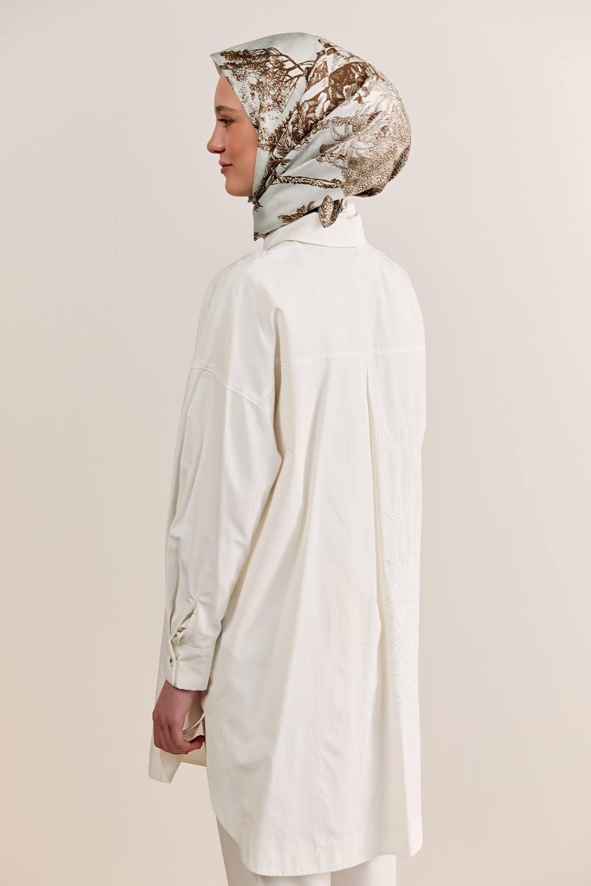 Nakış Detaylı Oversize Pamuklu Tunik, Tesettür Giyim
