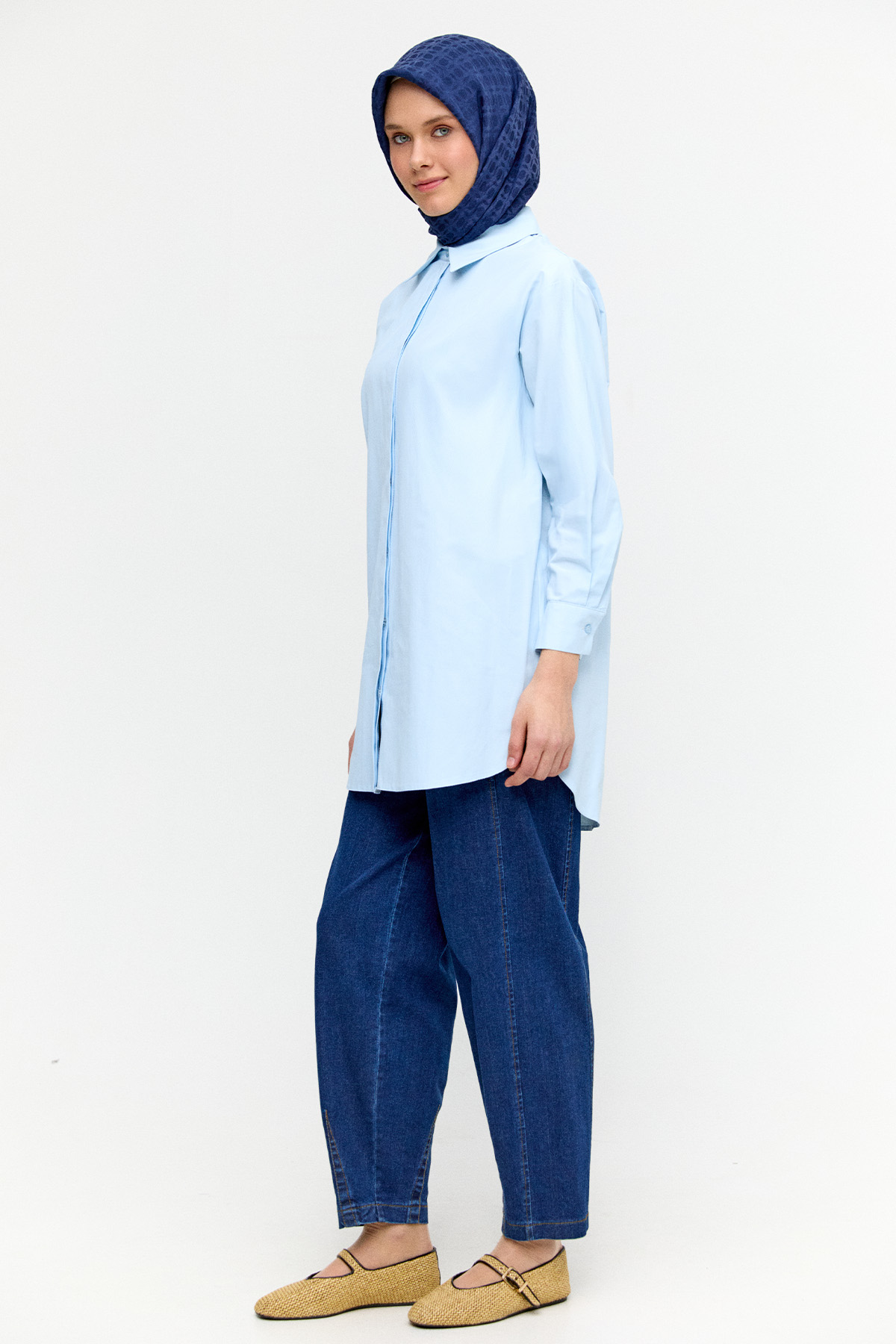 Sırtta Nakış Detaylı Tunik, Tesettür Giyim