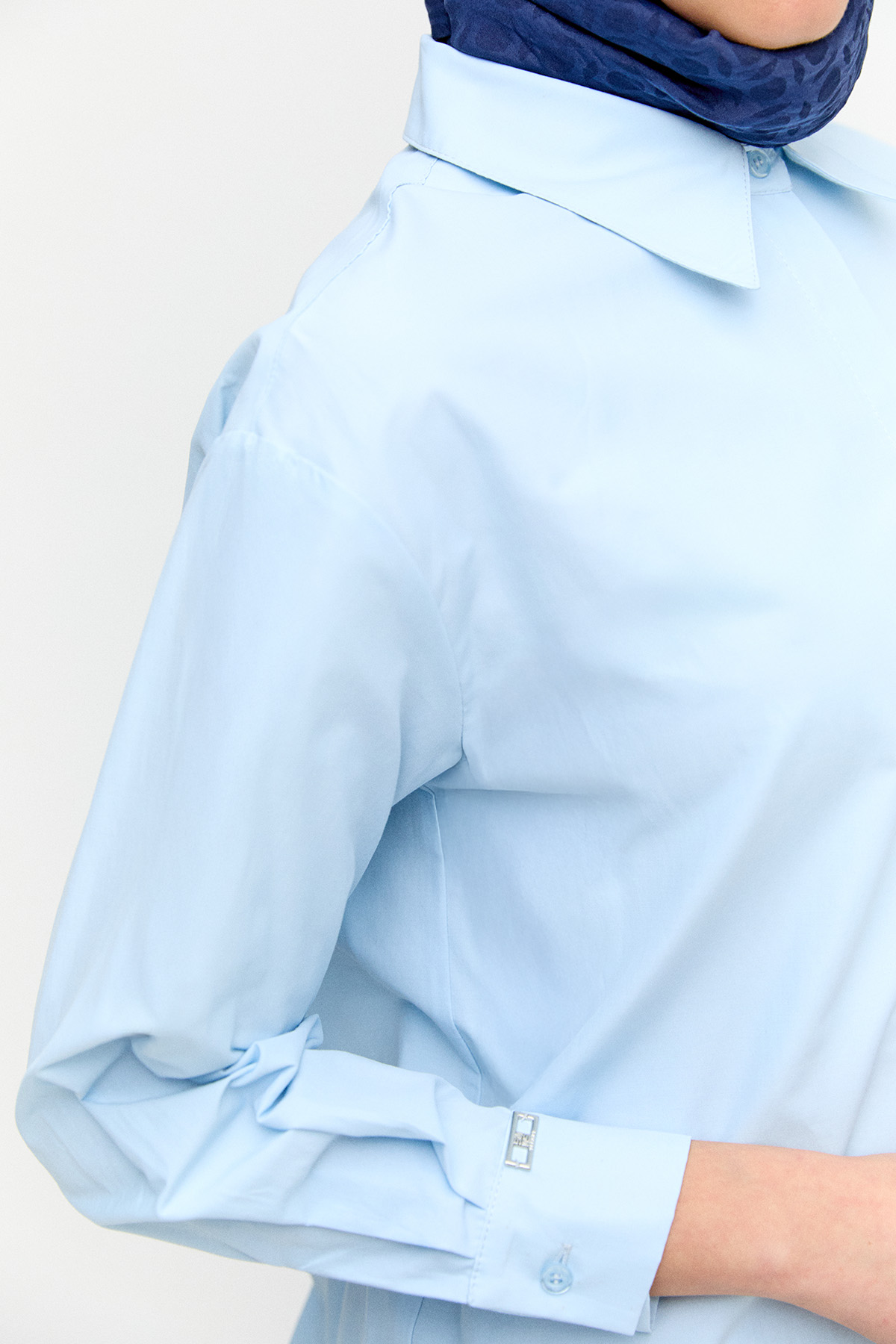 Sırtta Nakış Detaylı Tunik, Tesettür Giyim