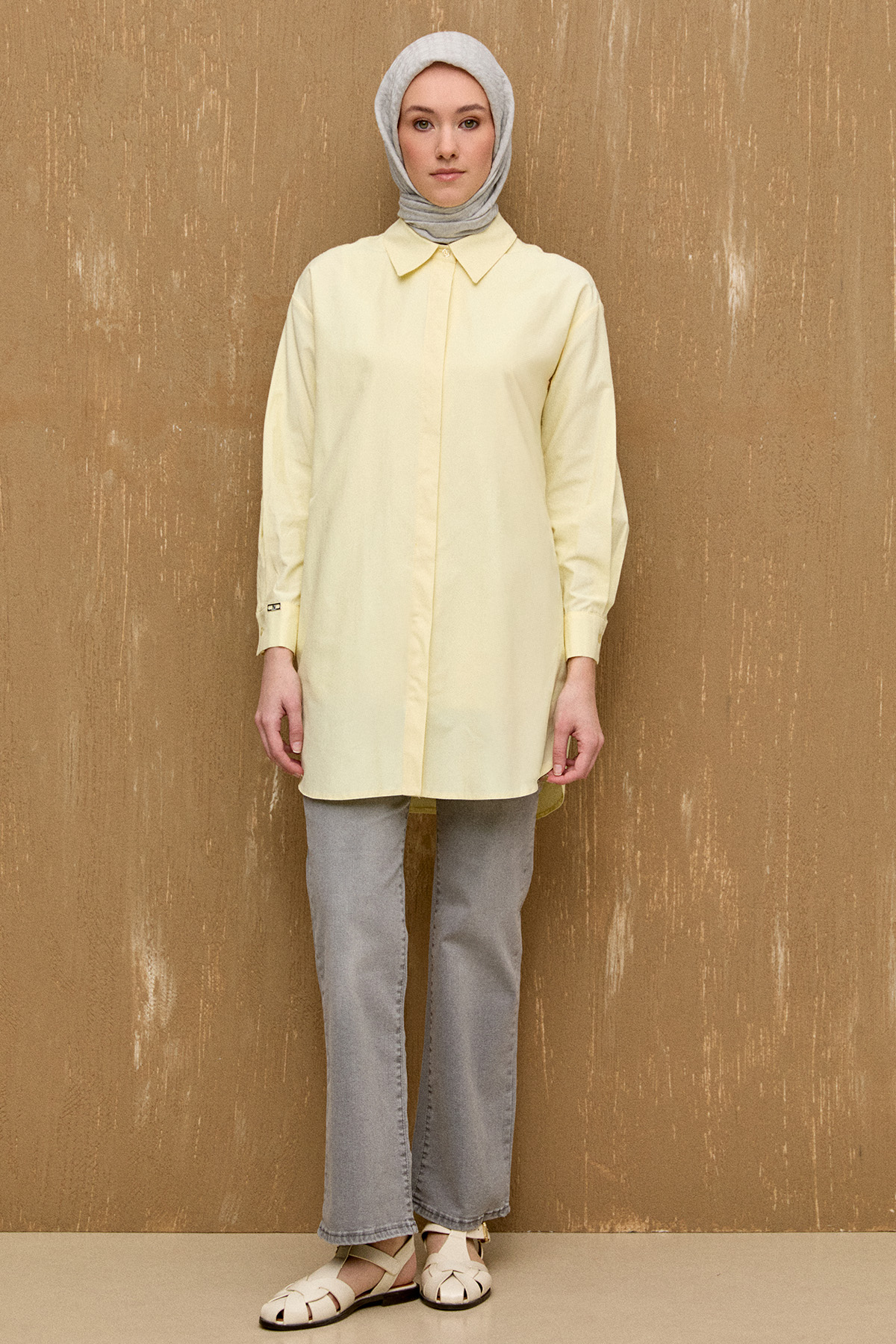 Sırtta Nakış Detaylı Tunik, Tesettür Giyim