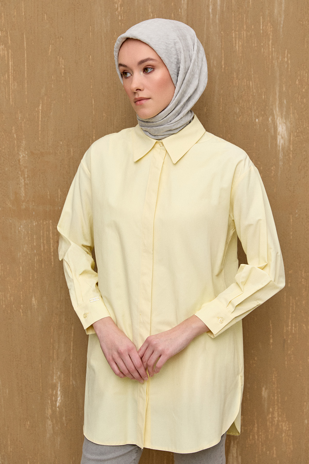 Sırtta Nakış Detaylı Tunik, Tesettür Giyim