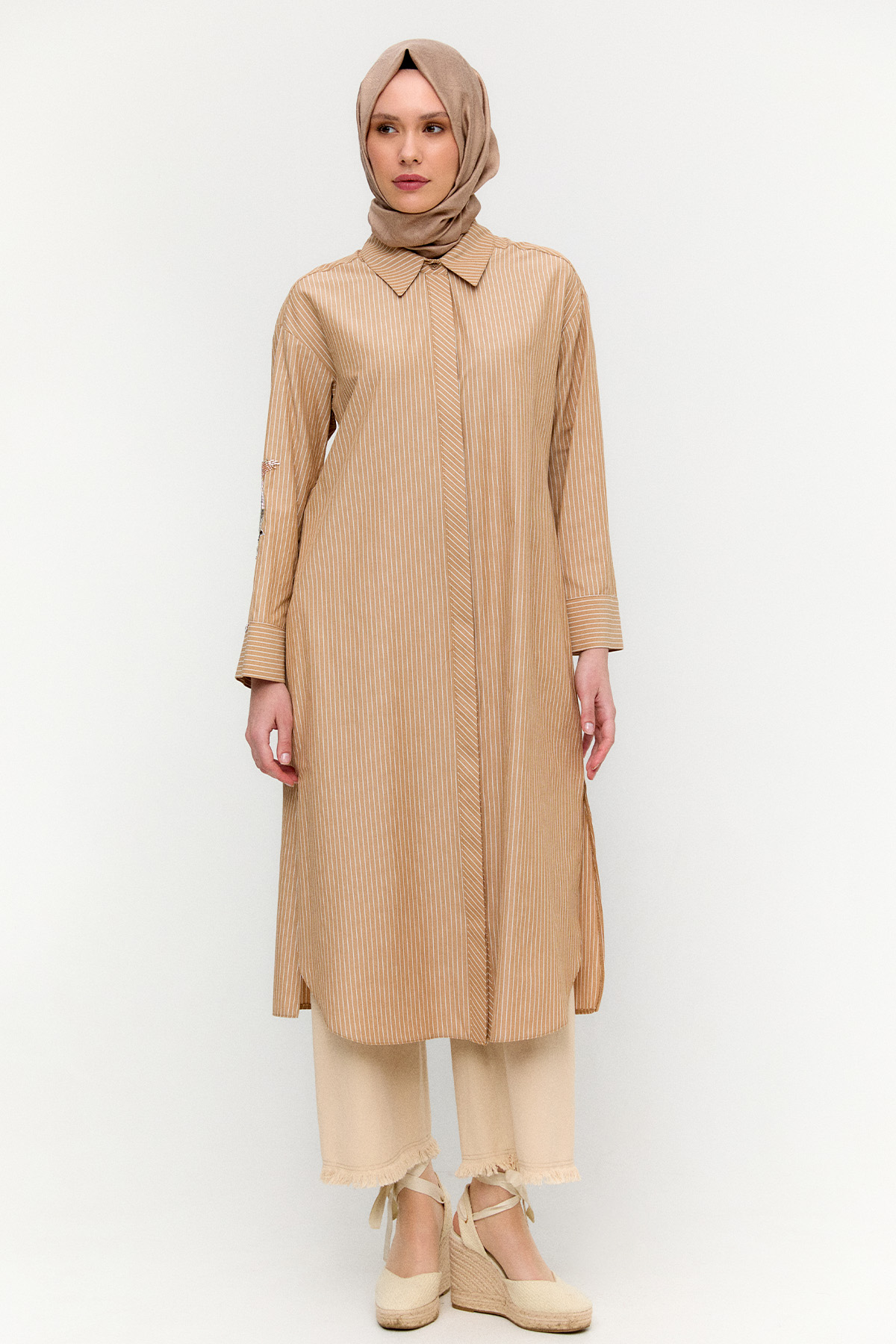 Boncuk Nakışlı Pamuklu Uzun Tunik, Tesettür Giyim