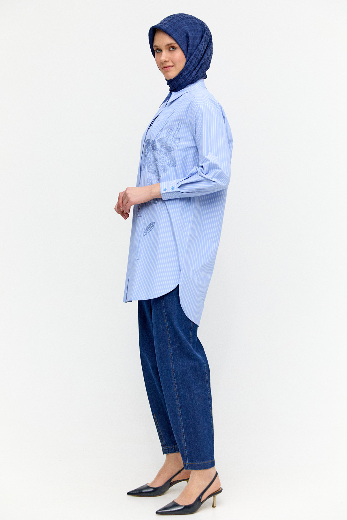 Payetli Nakışlı Çizgili Tunik, Tesettür Giyim