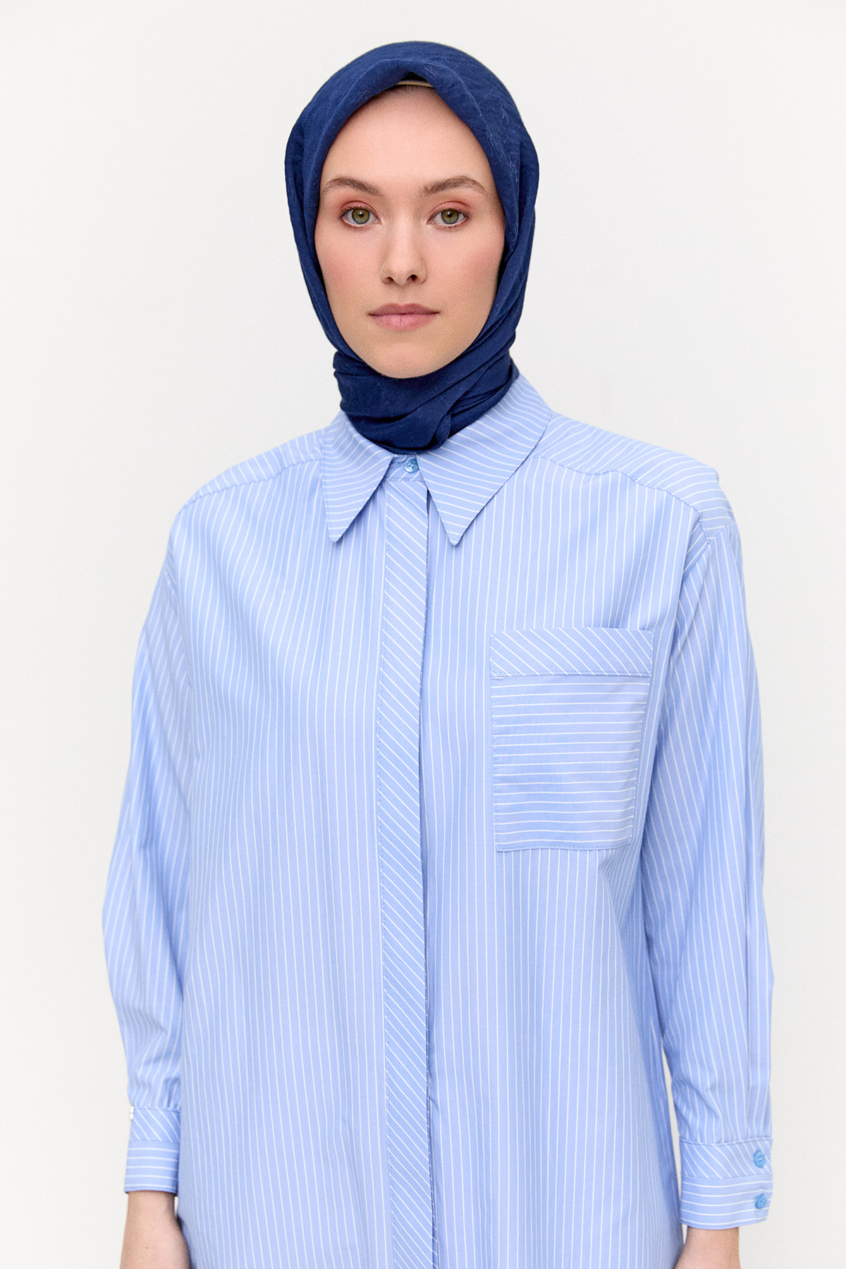 Sırtı Nakışlı Çizgili Pamuk Tunik, Tesettür Giyim