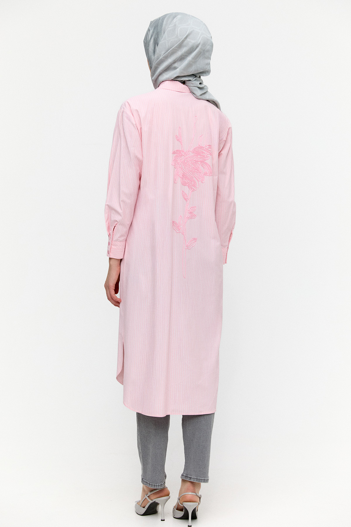 Sırtı Nakışlı Çizgili Pamuk Tunik, Tesettür Giyim