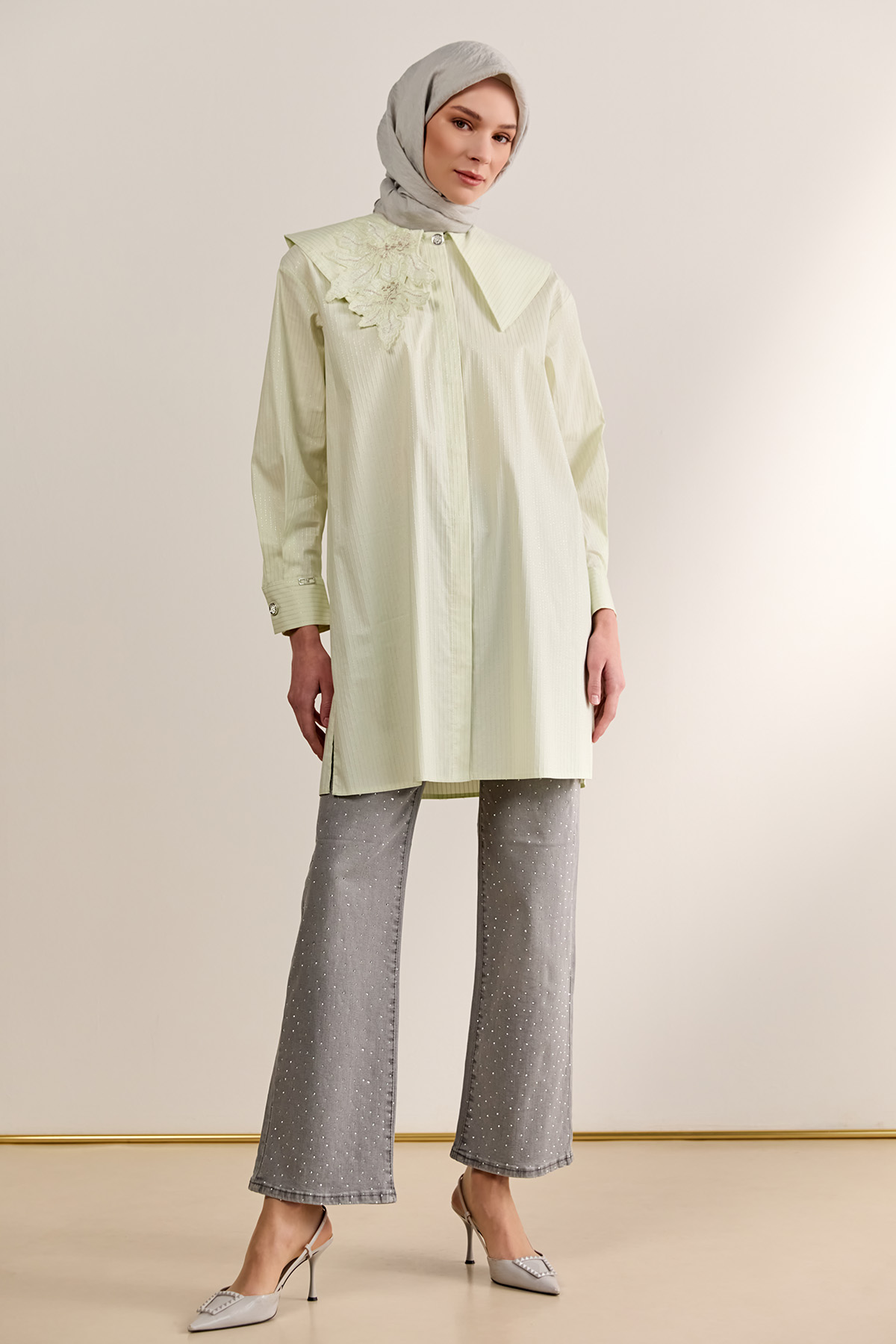 Çiçek Aplikeli Pamuklu Tunik, Tesettür Giyim