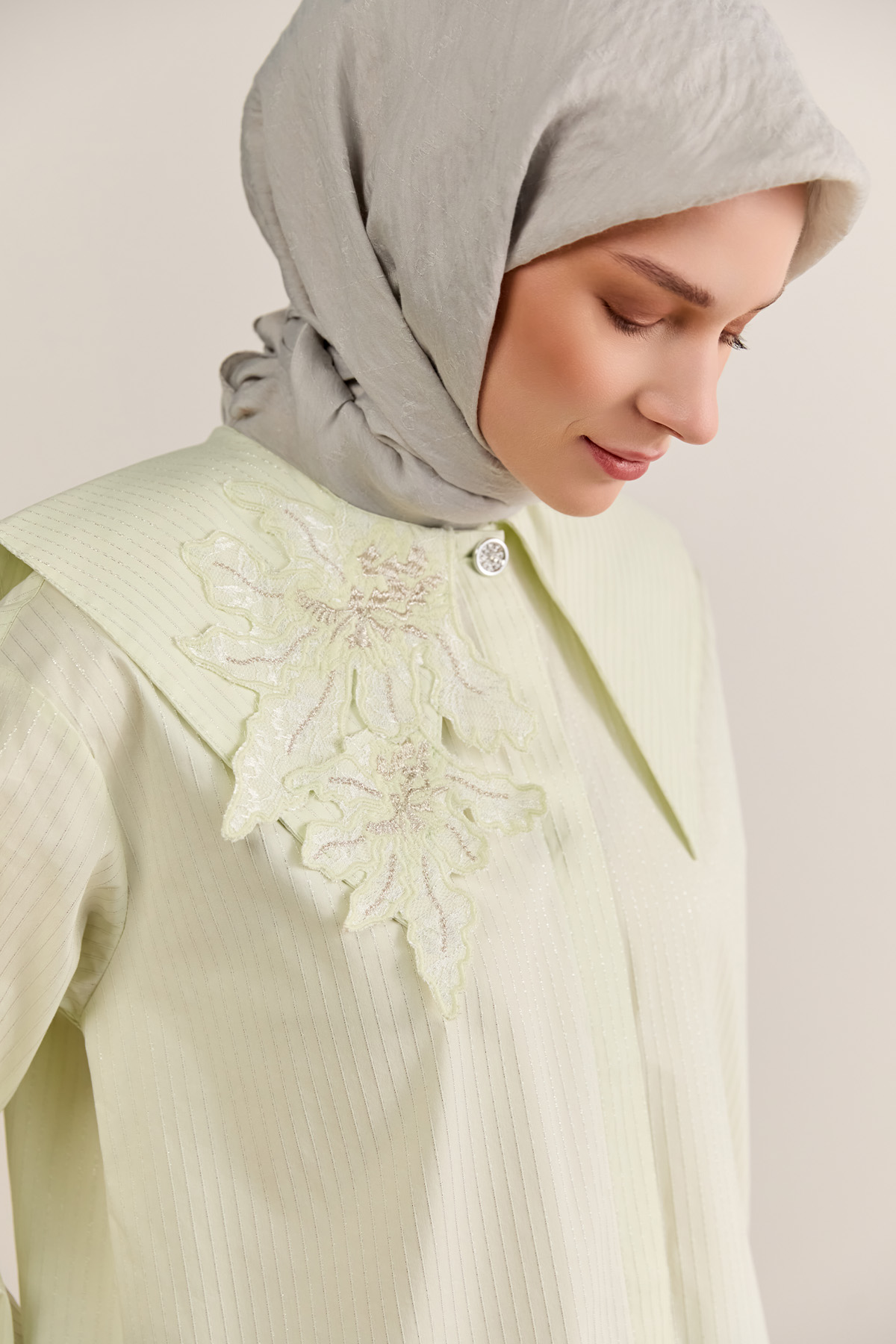 Çiçek Aplikeli Pamuklu Tunik, Tesettür Giyim