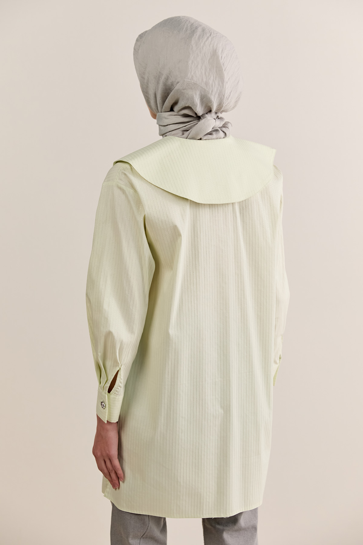 Çiçek Aplikeli Pamuklu Tunik, Tesettür Giyim