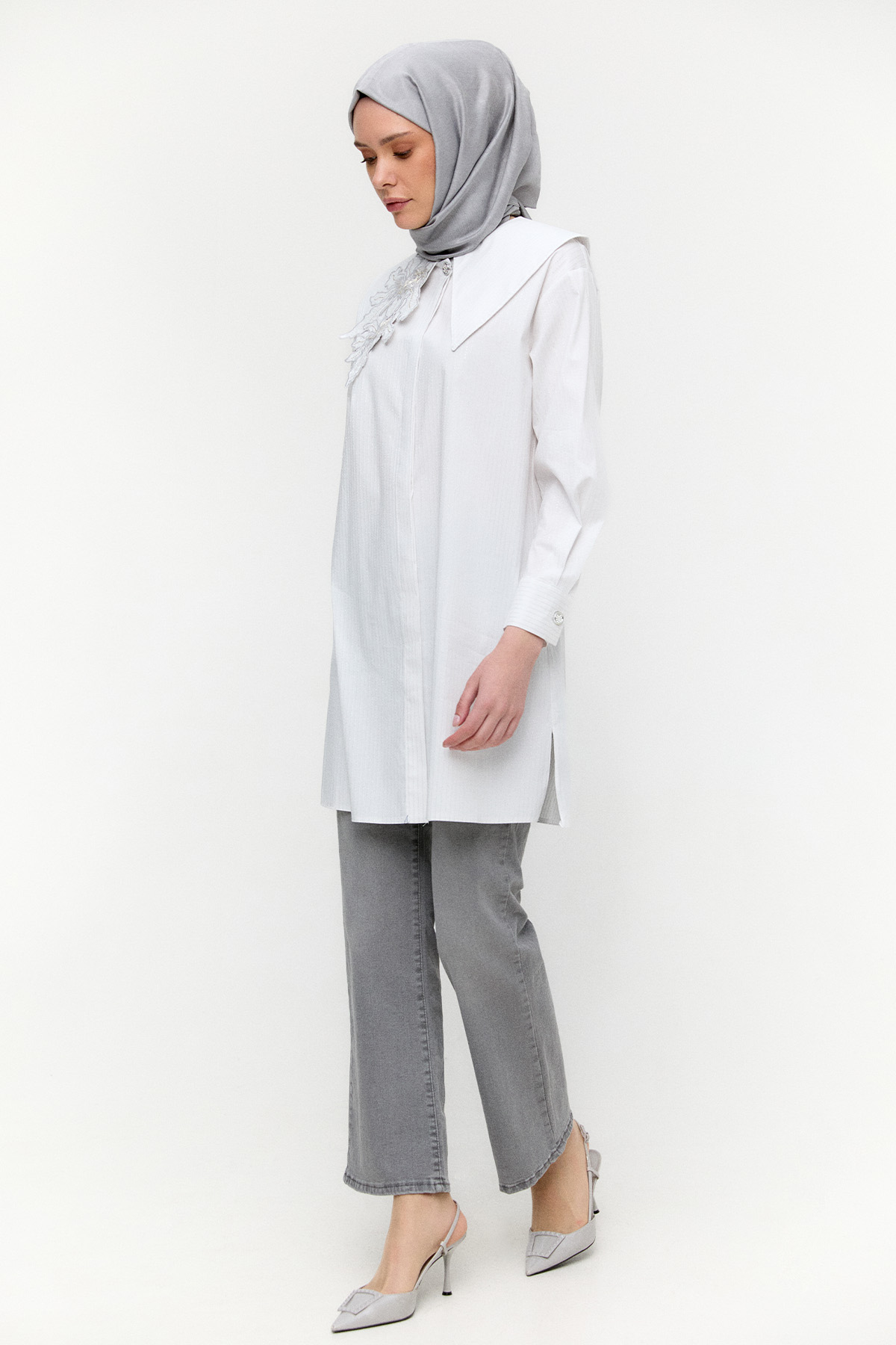 Çiçek Aplikeli Pamuklu Tunik, Tesettür Giyim