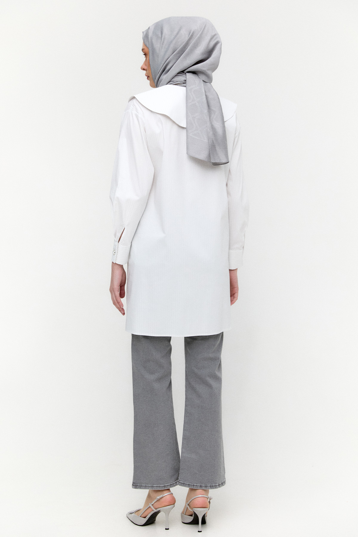 Çiçek Aplikeli Pamuklu Tunik, Tesettür Giyim