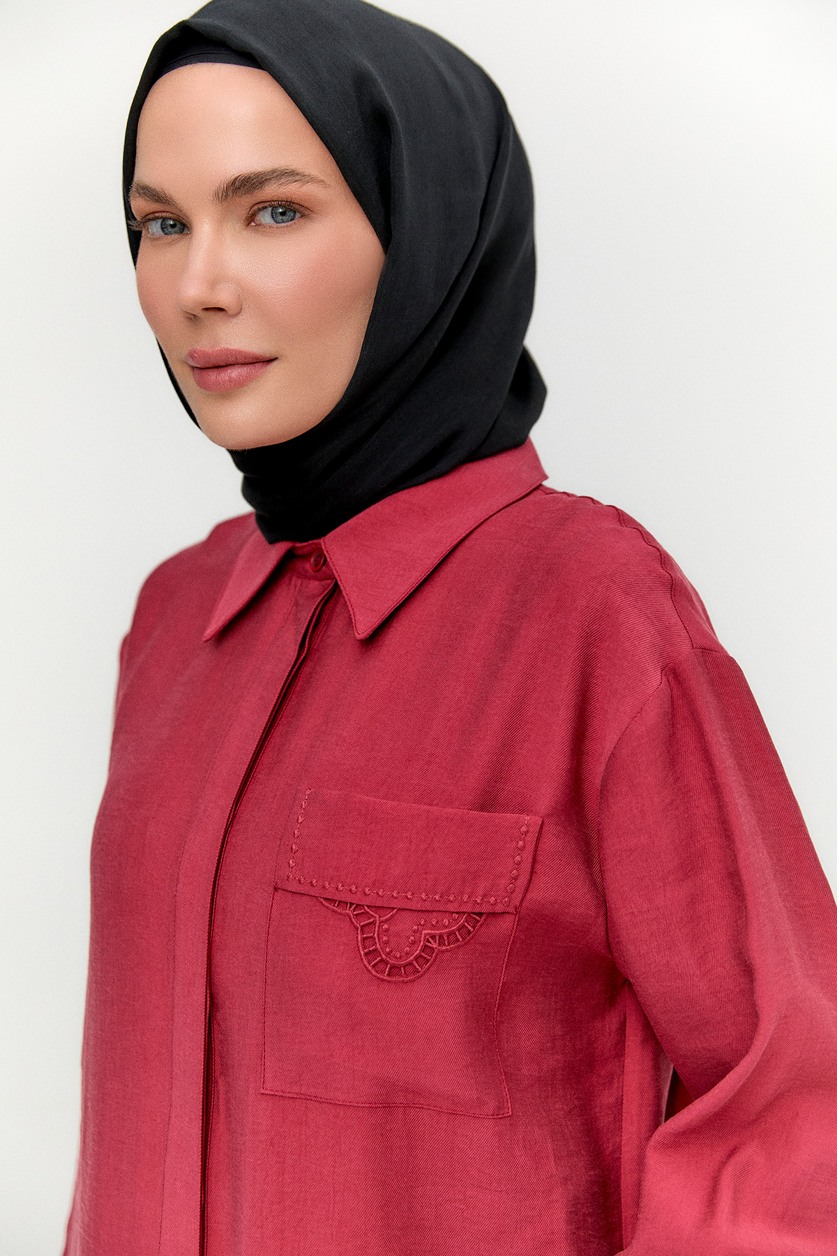 Nakış Detaylı Lyocell Tunik, Tesettür Giyim