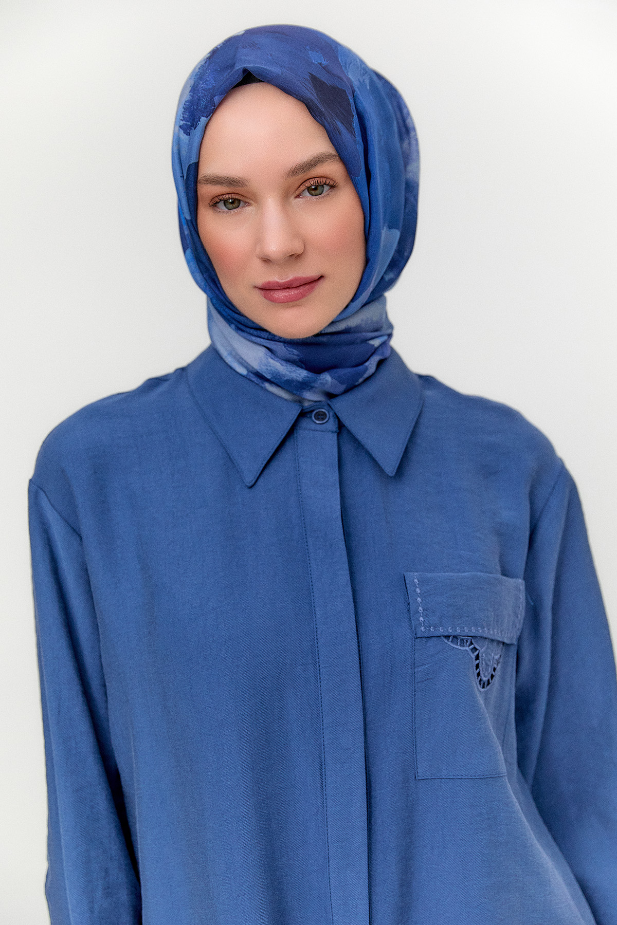 Nakış Detaylı Lyocell Tunik, Tesettür Giyim