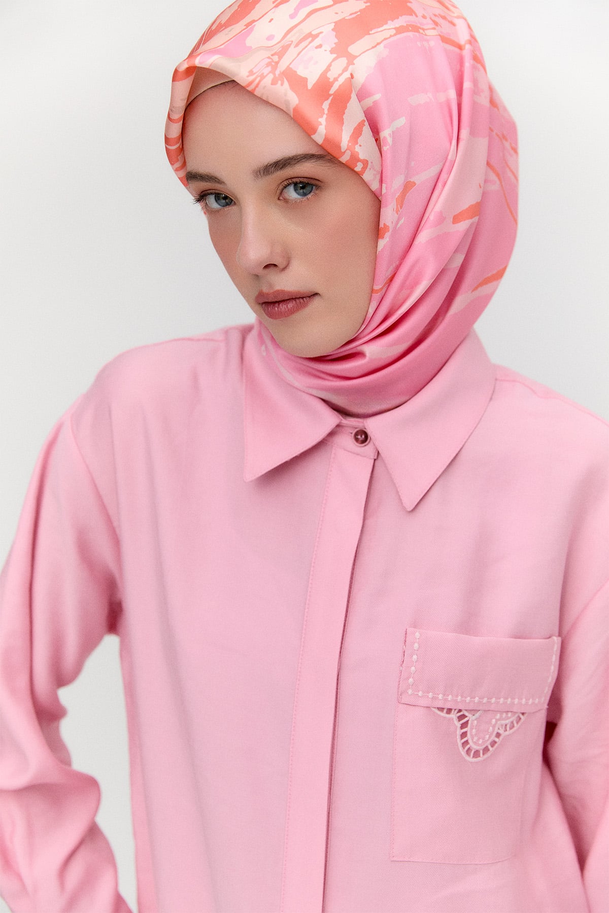 Nakış Detaylı Lyocell Tunik, Tesettür Giyim