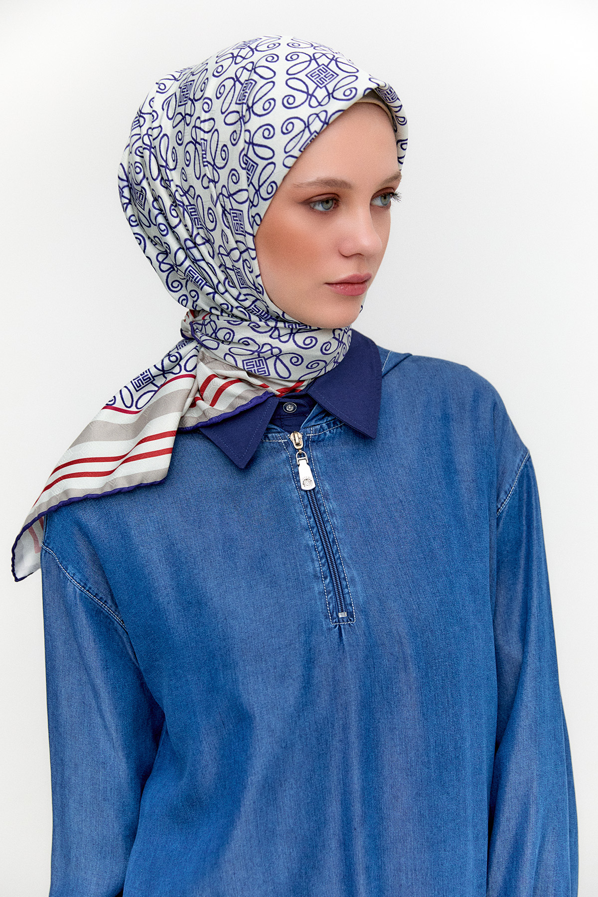 Kapüşonlu Taş Nakışlı Oversize Tunik, Tesettür Giyim