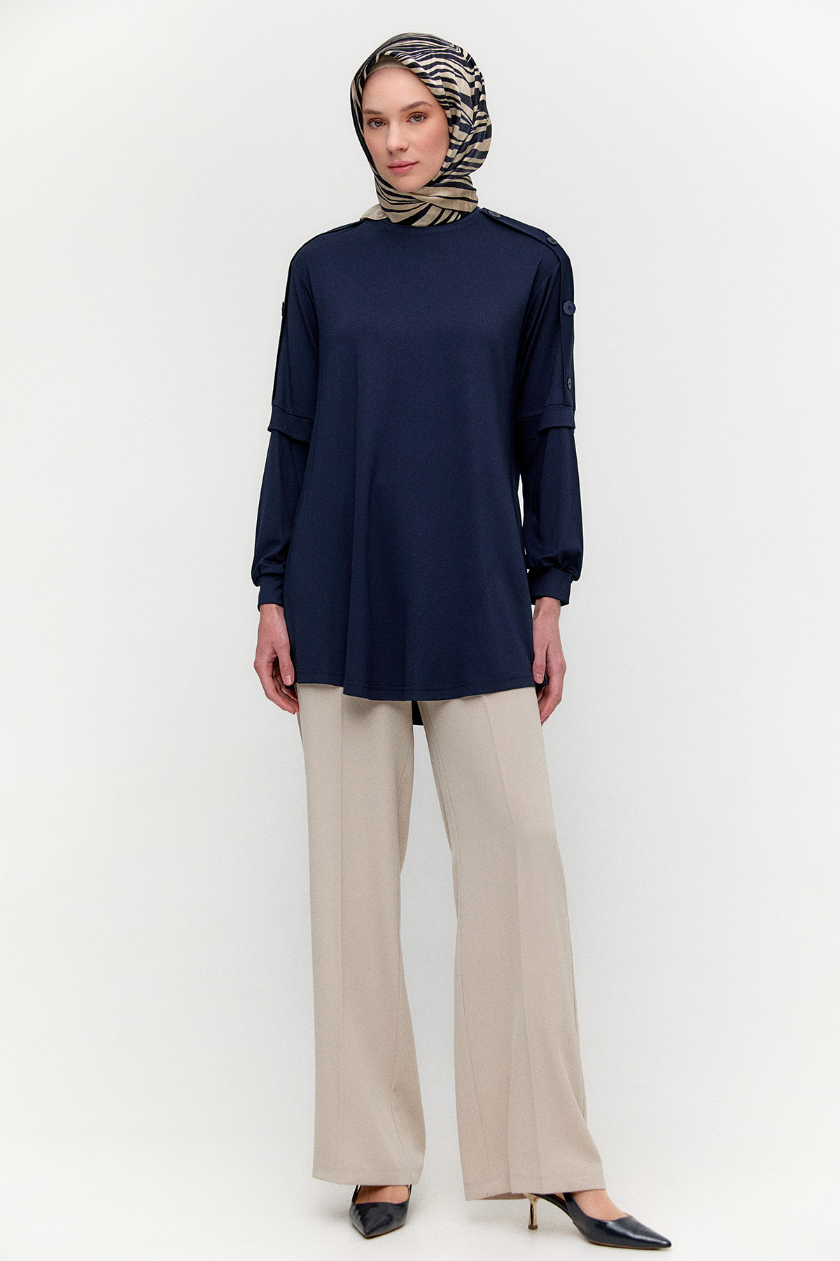 Süs Düğmeli Allerli Penye Tunik, Tesettür Giyim