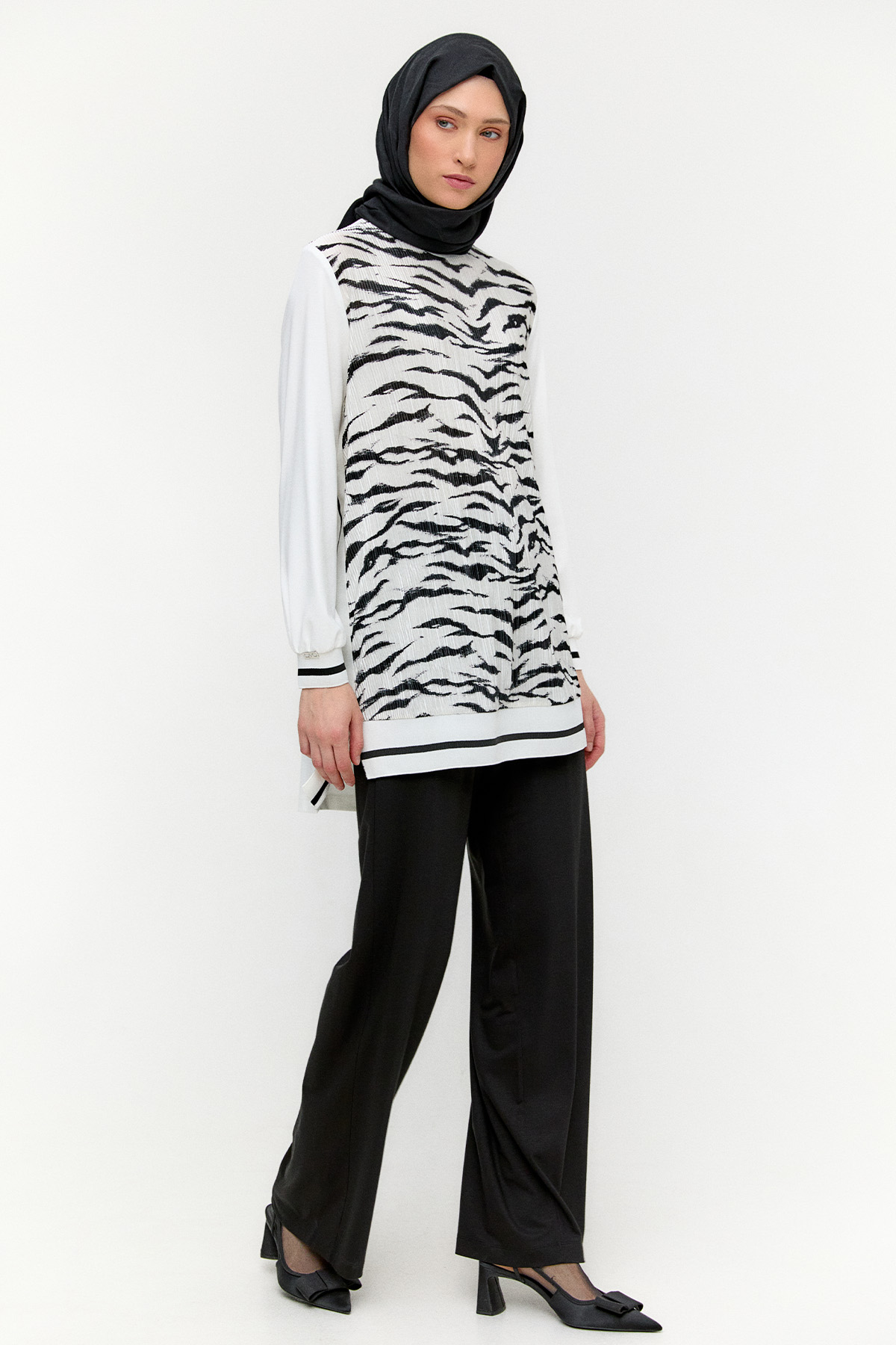 Desenli Ribanalı Tunik, Tesettür Giyim
