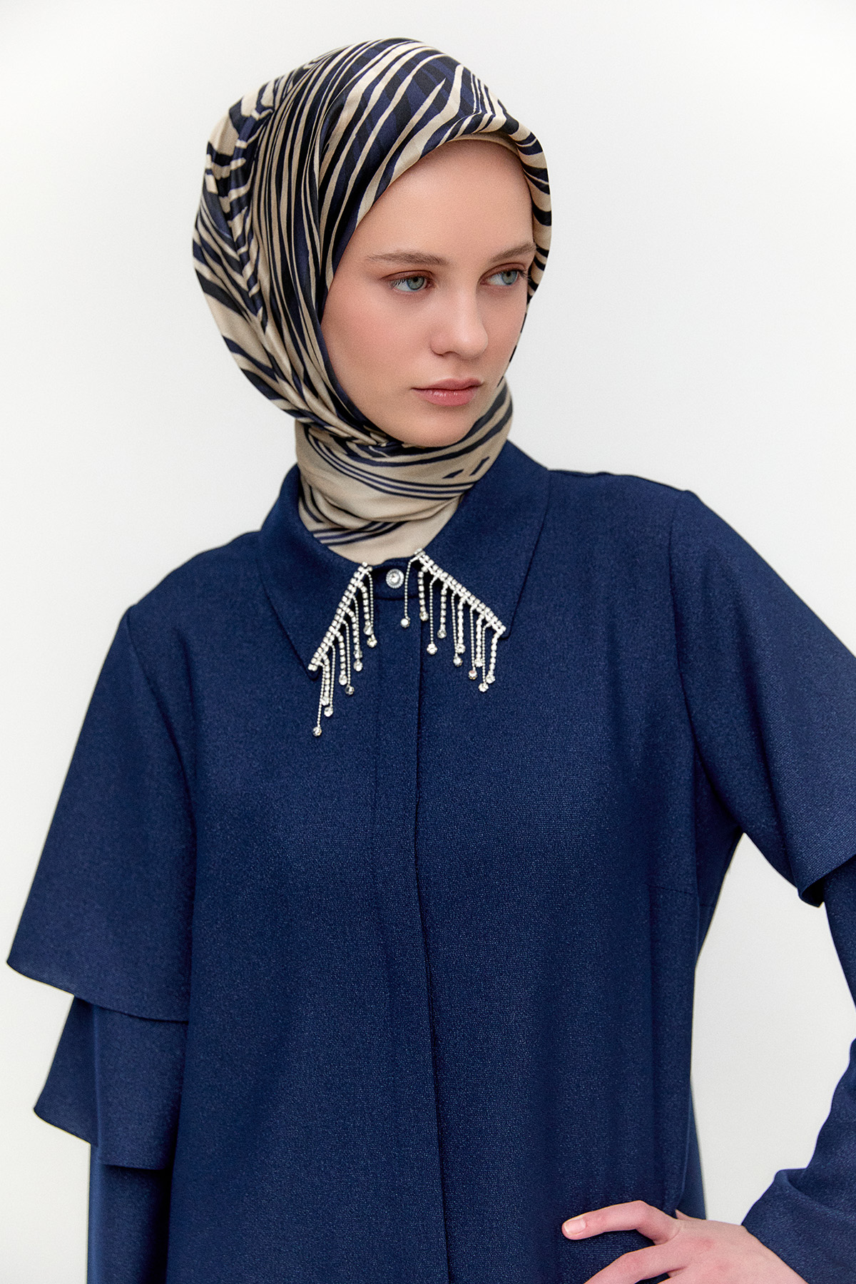 Kolları Volanlı Simli Tunik, Tesettür Giyim