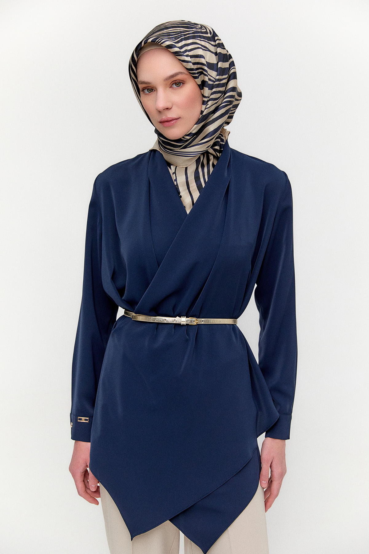 Şal Yaka Anvelop Kesim Tunik, Tesettür Giyim