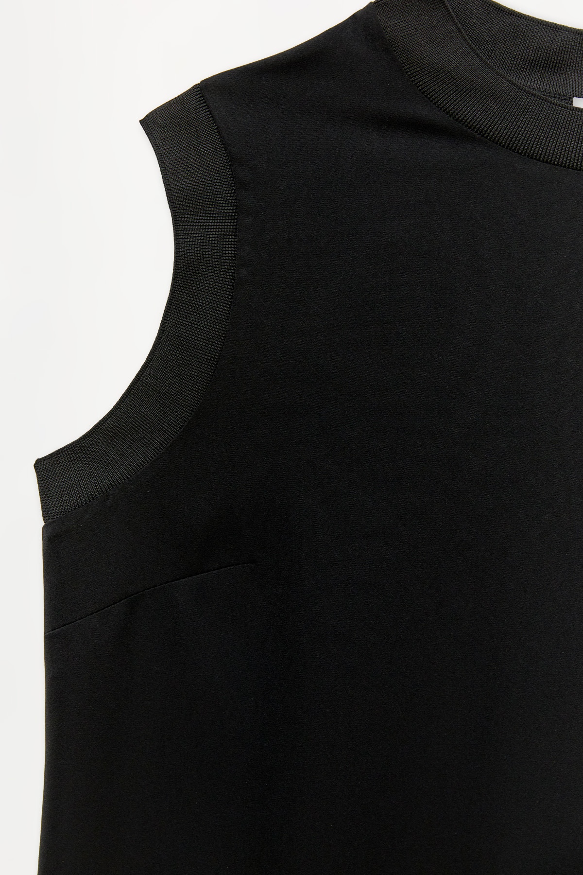 Sıfır Kollu Allerli Basic Tunik, Tesettür Giyim