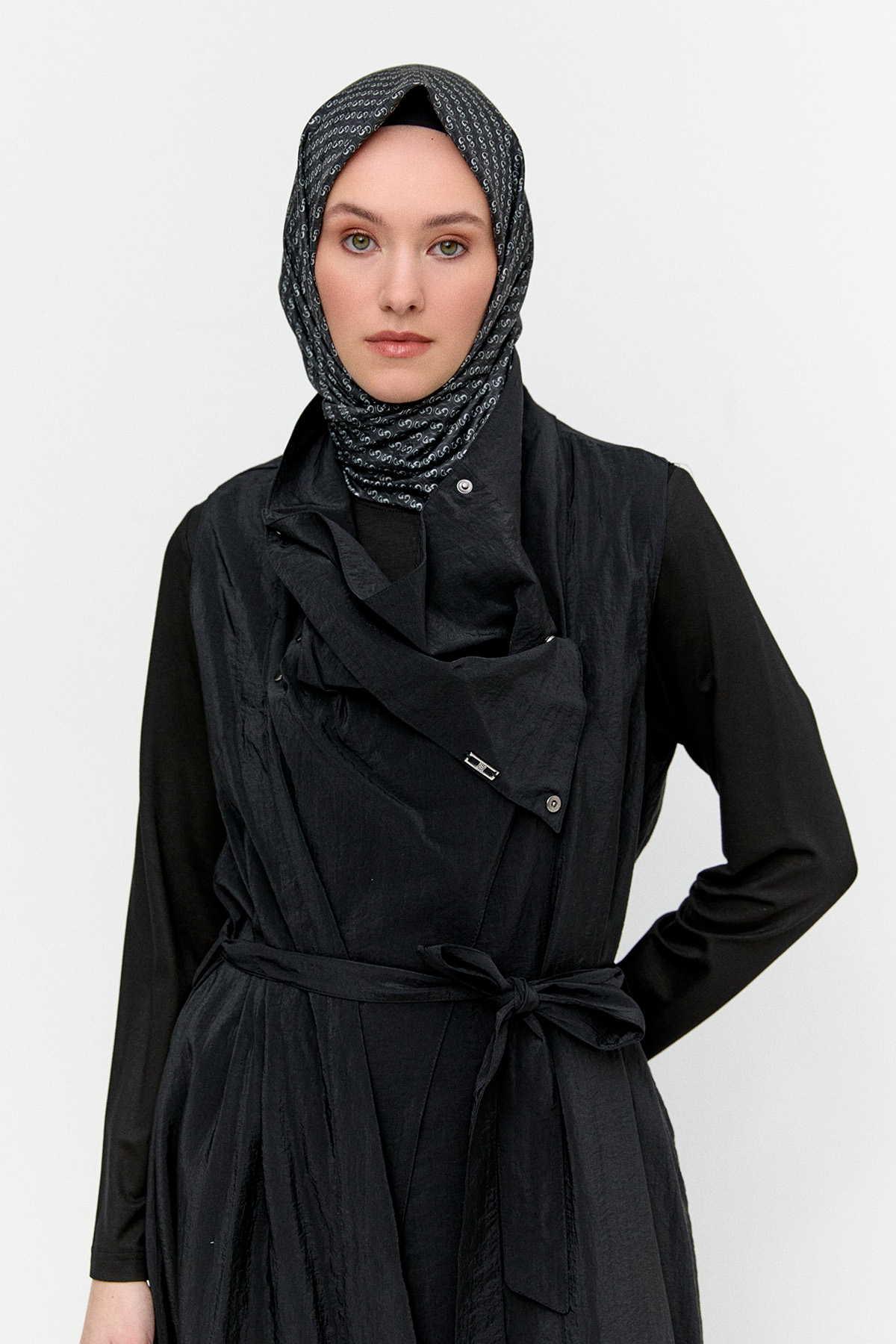 Degaje Yakalı Paraşüt Yelek, Tesettür Giyim