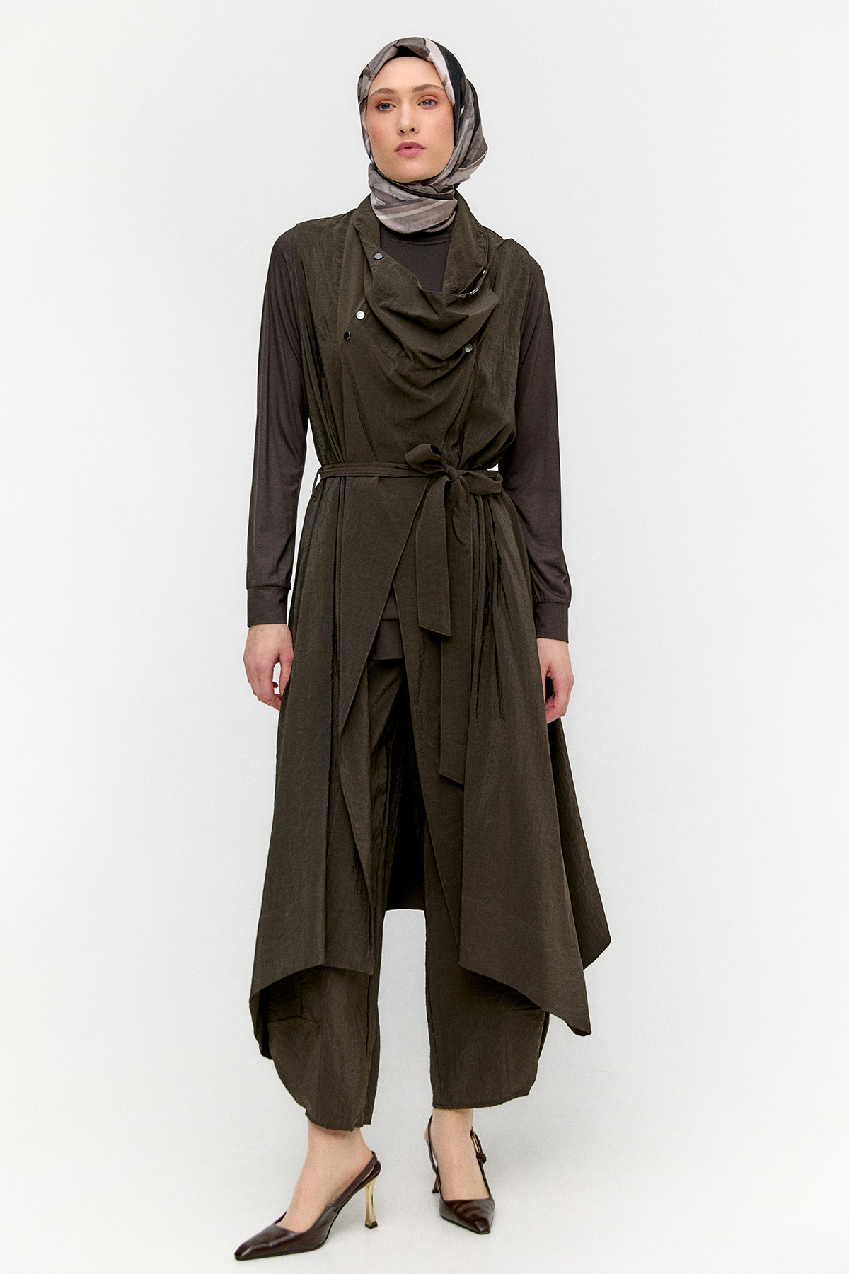 Degaje Yakalı Paraşüt Yelek, Tesettür Giyim