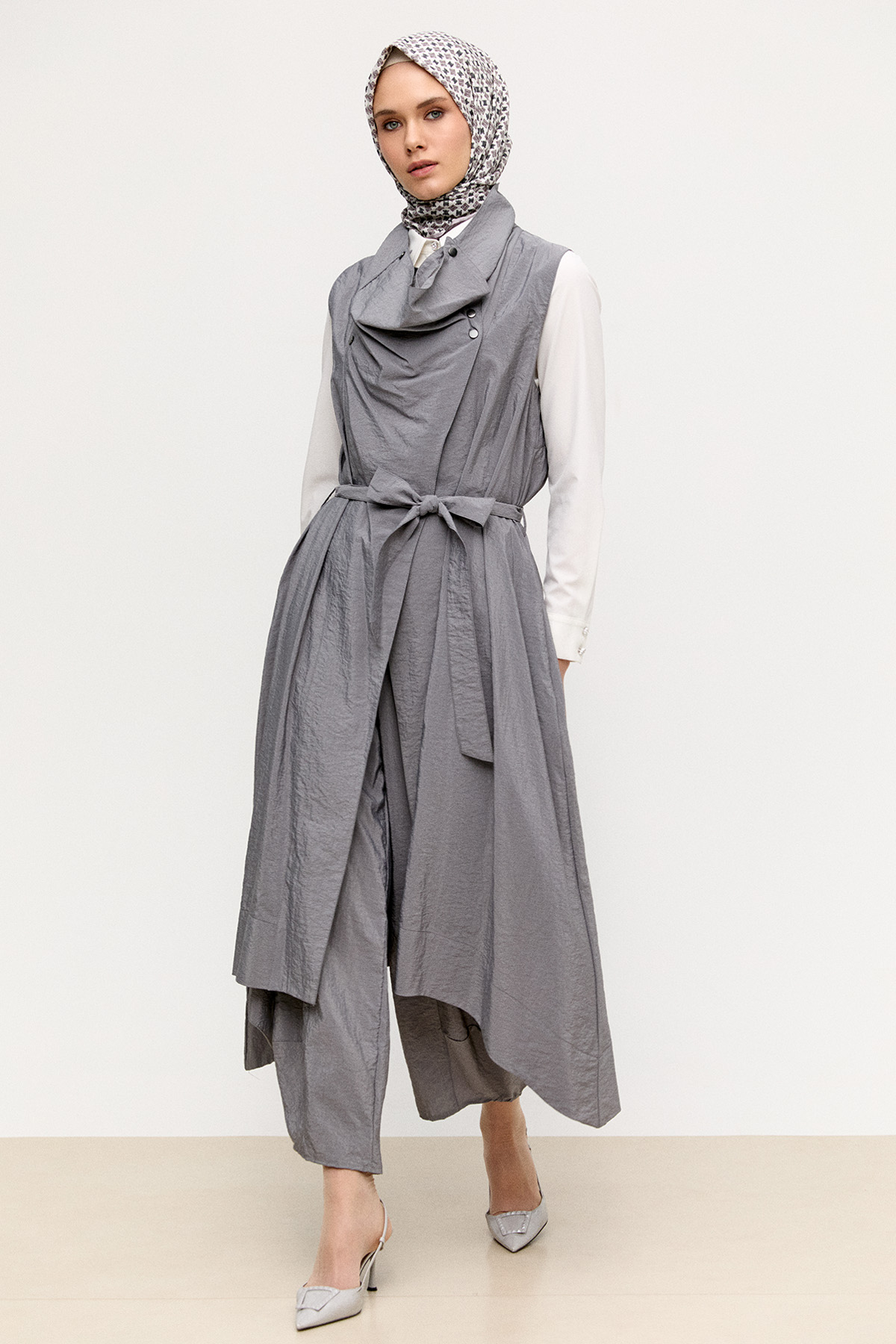 Degaje Yakalı Paraşüt Yelek, Tesettür Giyim