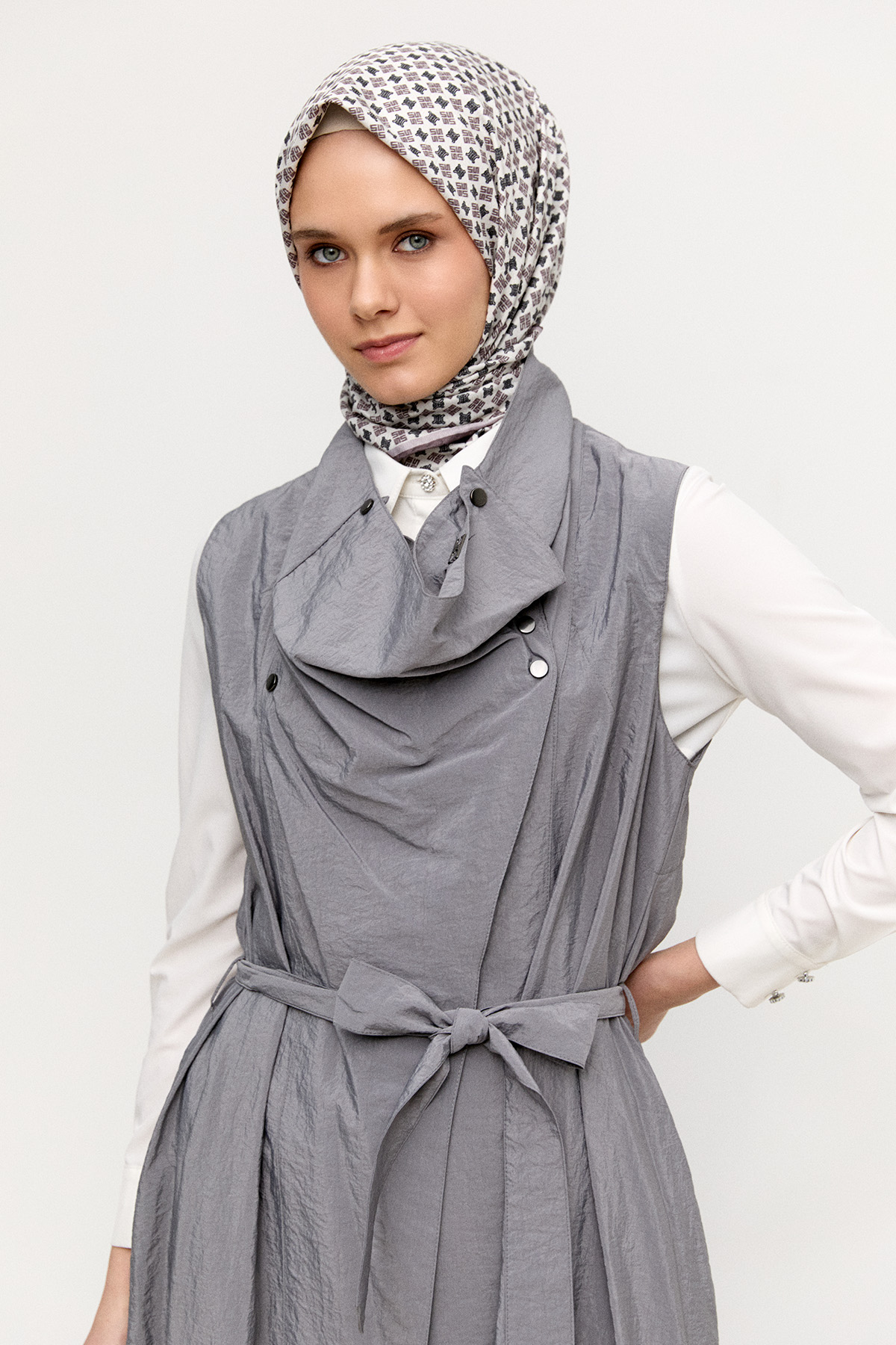 Degaje Yakalı Paraşüt Yelek, Tesettür Giyim