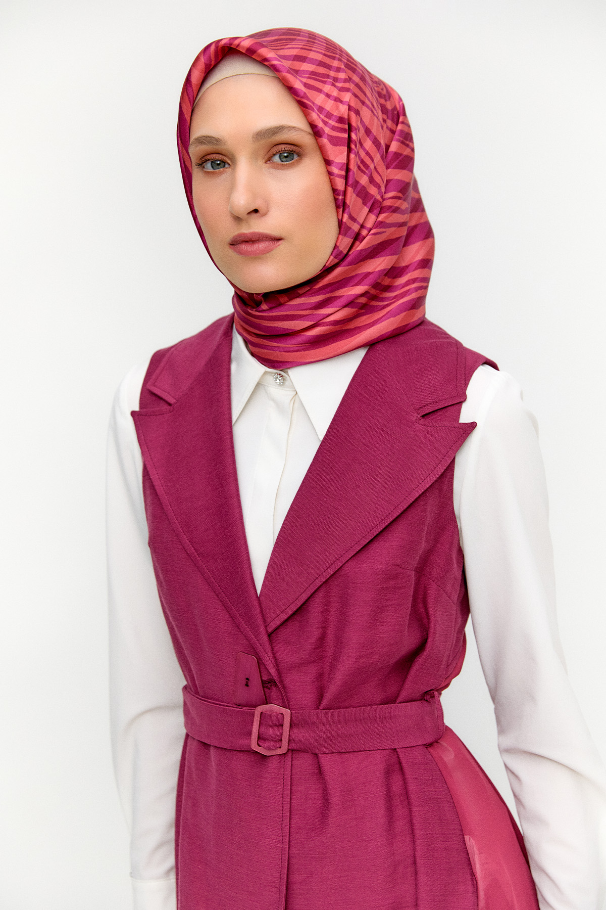 Şifon Sırtlı Ceket Yakalı Yelek, Tesettür Giyim