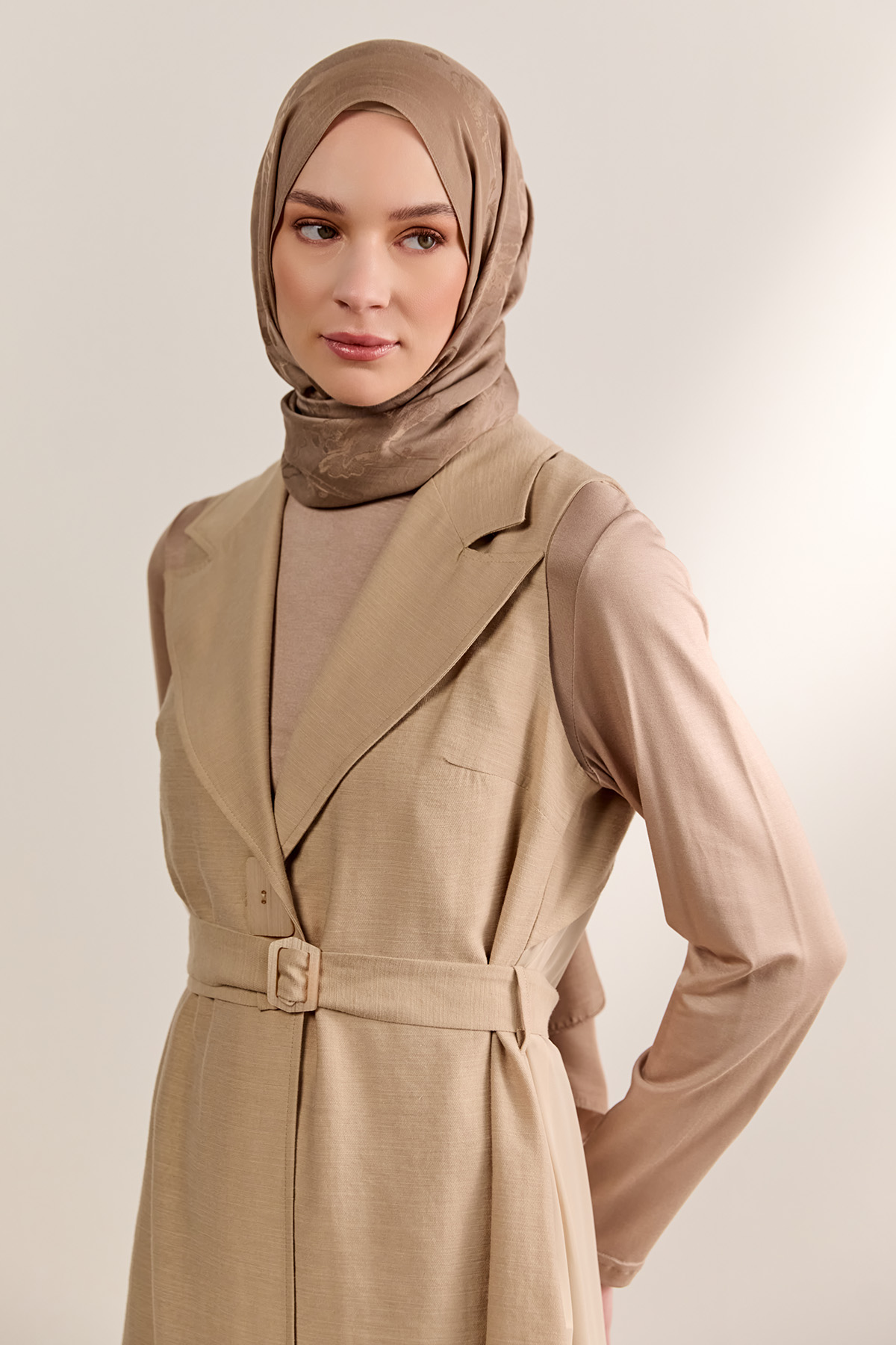 Şifon Sırtlı Ceket Yakalı Yelek, Tesettür Giyim