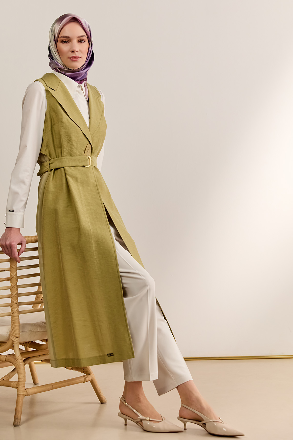 Şifon Sırtlı Ceket Yakalı Yelek, Tesettür Giyim