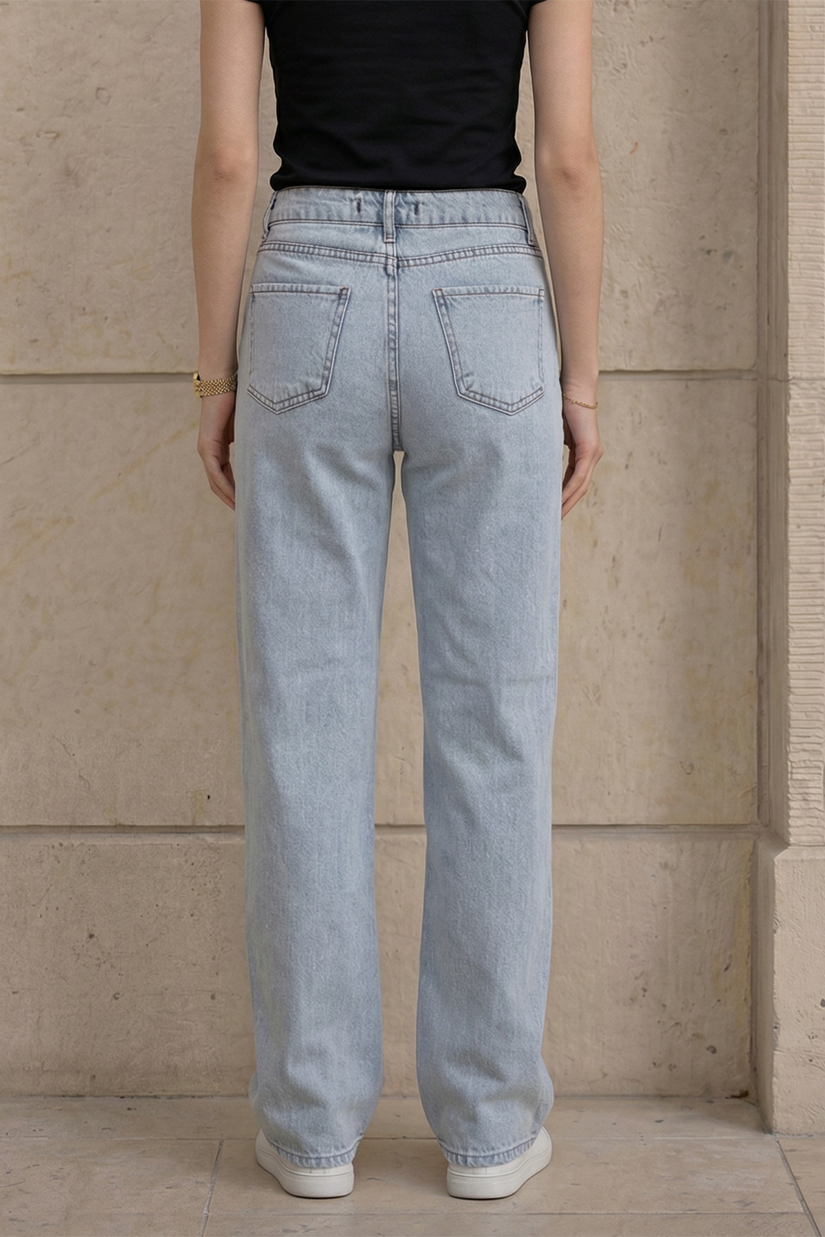 Minik Aplike Taş Detaylı Düz Paça Denim Kot Pantolon Kadın |  