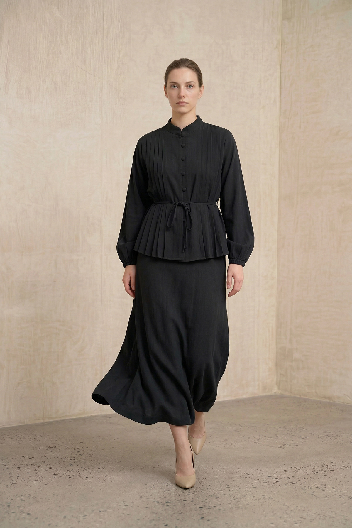 Önü Piliseli Düğmeli Kemer Detaylı Ceket Etek Kadın Takım |  