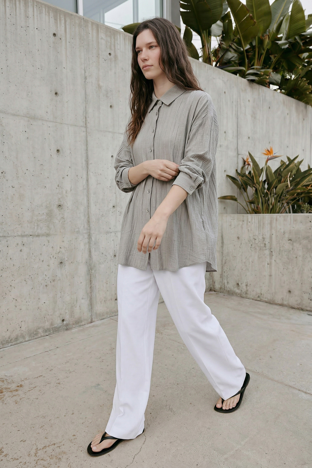 Çilek Kumaş Düğmeli Oversize Kadın Gömlek |  