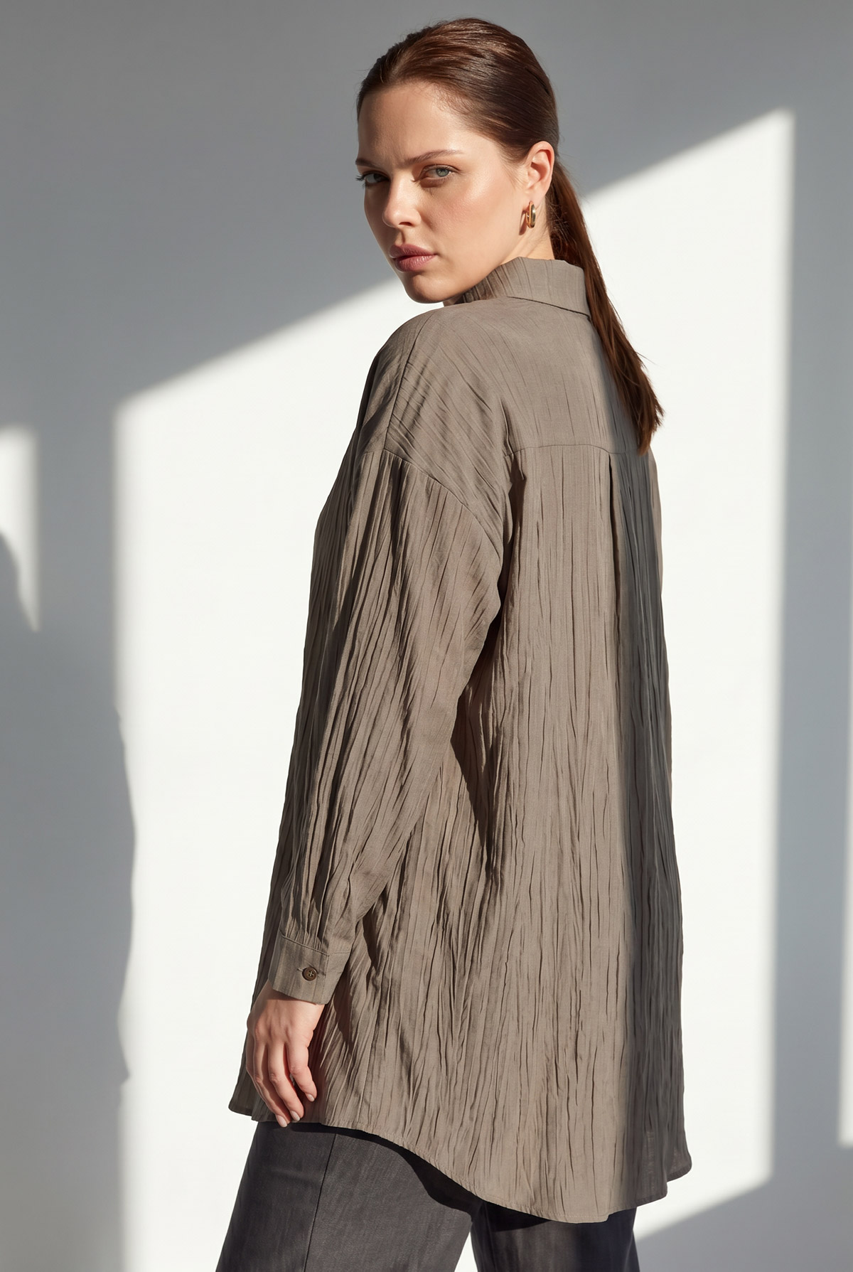 Çilek Kumaş Düğmeli Oversize Kadın Gömlek |  
