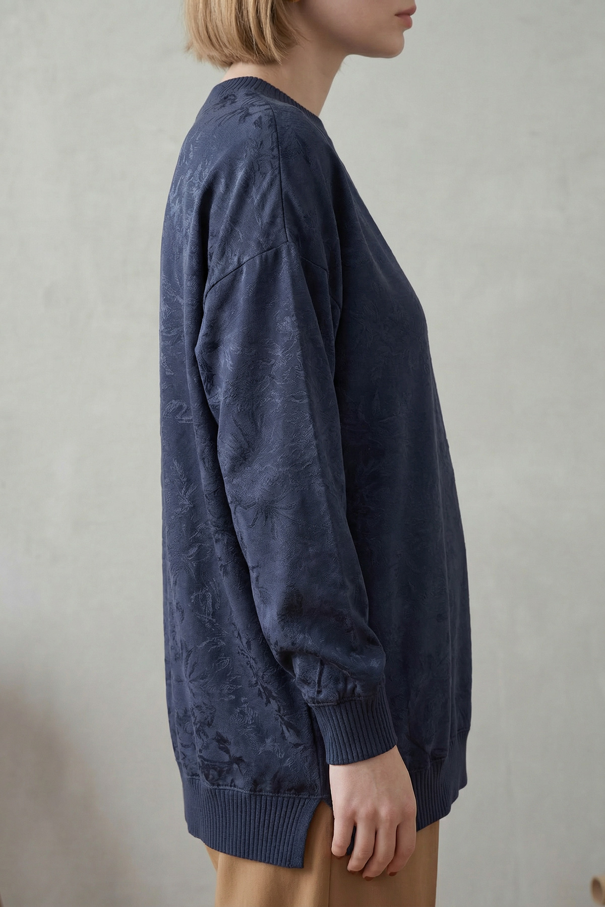 Baskılı Jakar Kumaş Yırtmaç Detaylı Kadın Tunik |  