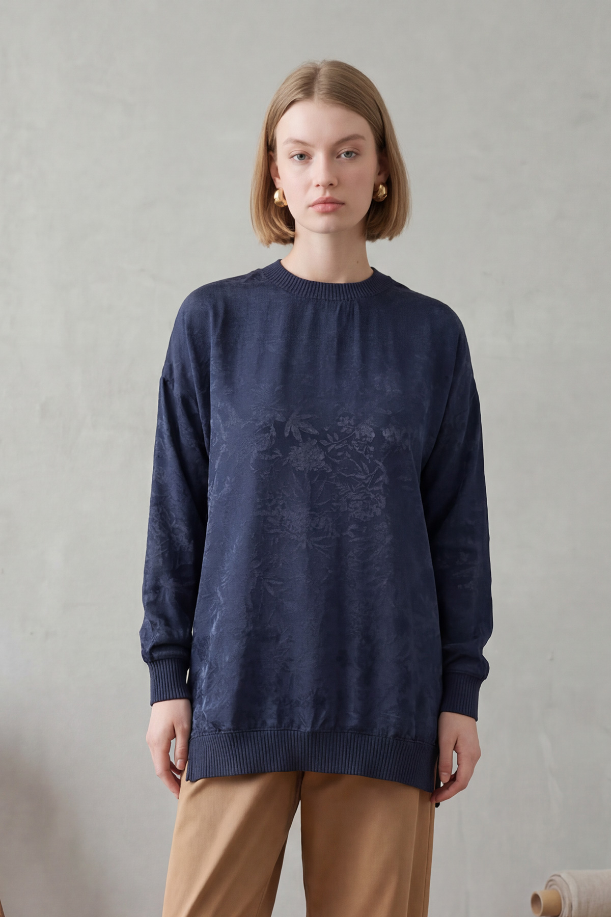 Baskılı Jakar Kumaş Yırtmaç Detaylı Kadın Tunik |  