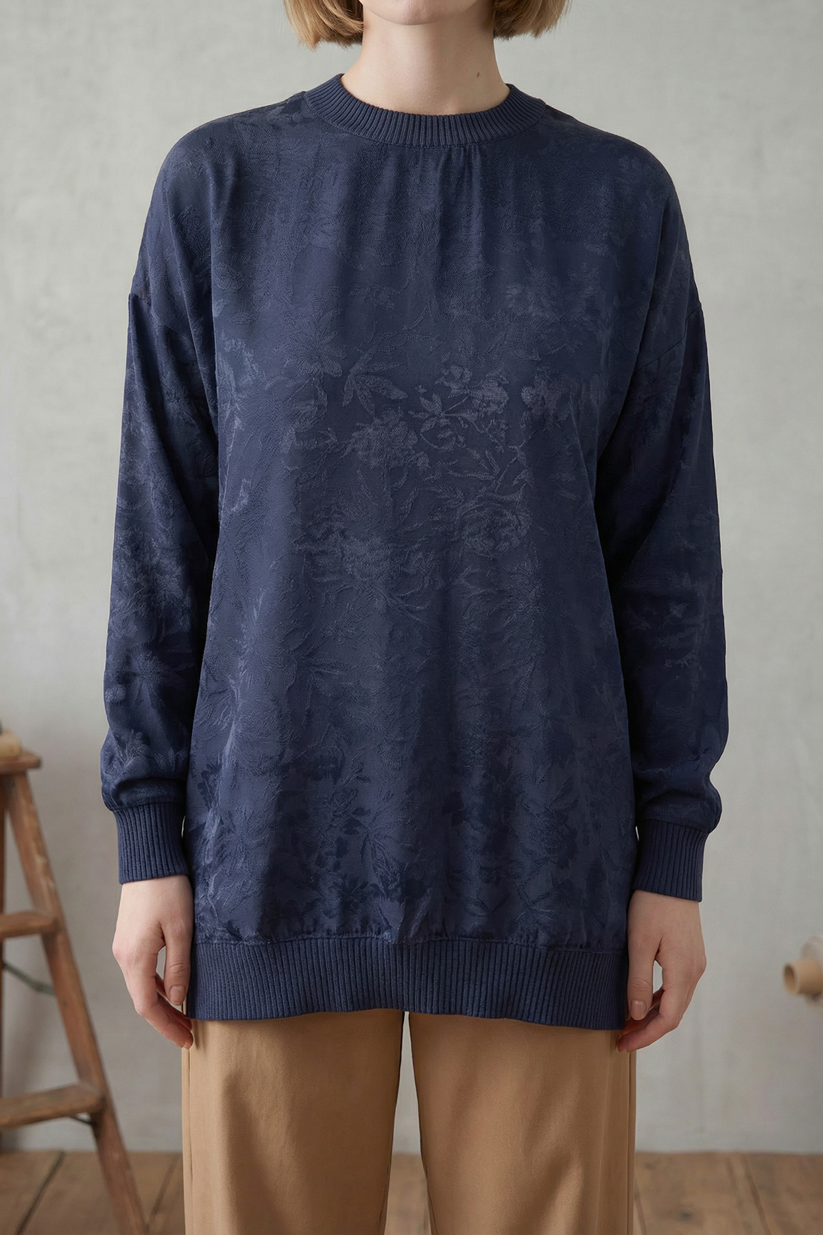 Baskılı Jakar Kumaş Yırtmaç Detaylı Kadın Tunik |  