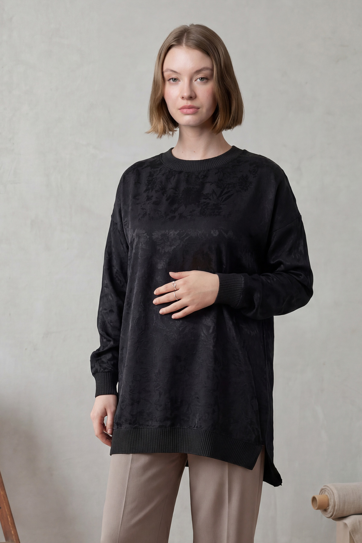 Baskılı Jakar Kumaş Yırtmaç Detaylı Kadın Tunik |  