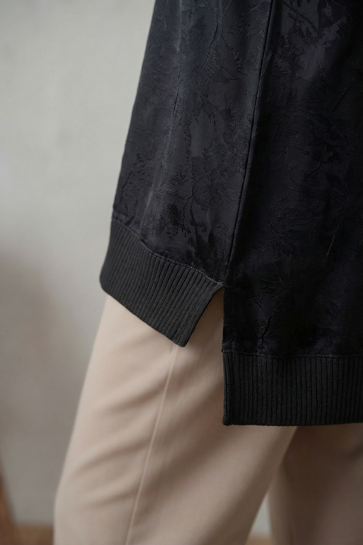 Baskılı Jakar Kumaş Yırtmaç Detaylı Kadın Tunik |  