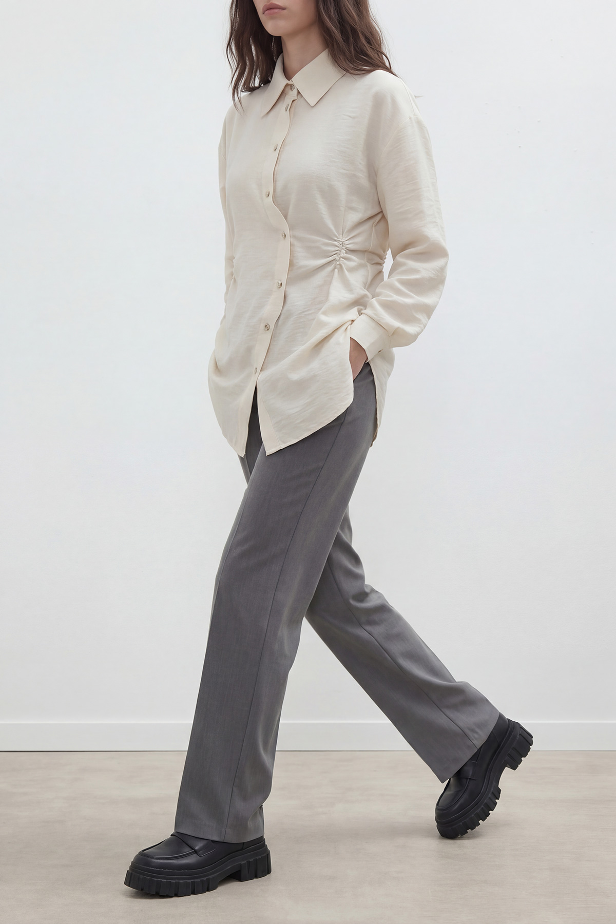 Fly Cupra Kumaş Yan Büzgü Detaylı Düğmeli Kadın Gömlek |  