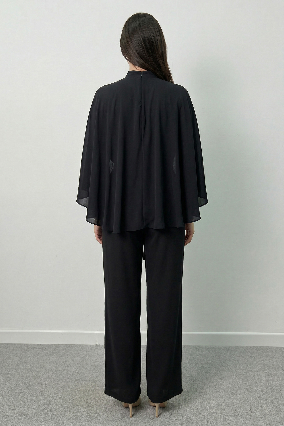 Pelerin Detaylı Kemerli Volan Kol Bluz Pantolon Kadın Takım |  