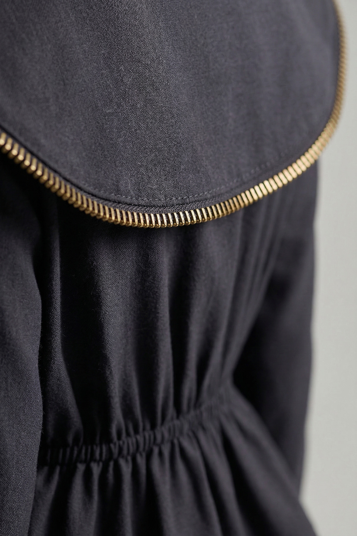 Modal Tensel Kumaş Fermuarlı Büyük Yakalı Kemer Detaylı Ceket Etek Kadın Takım |  