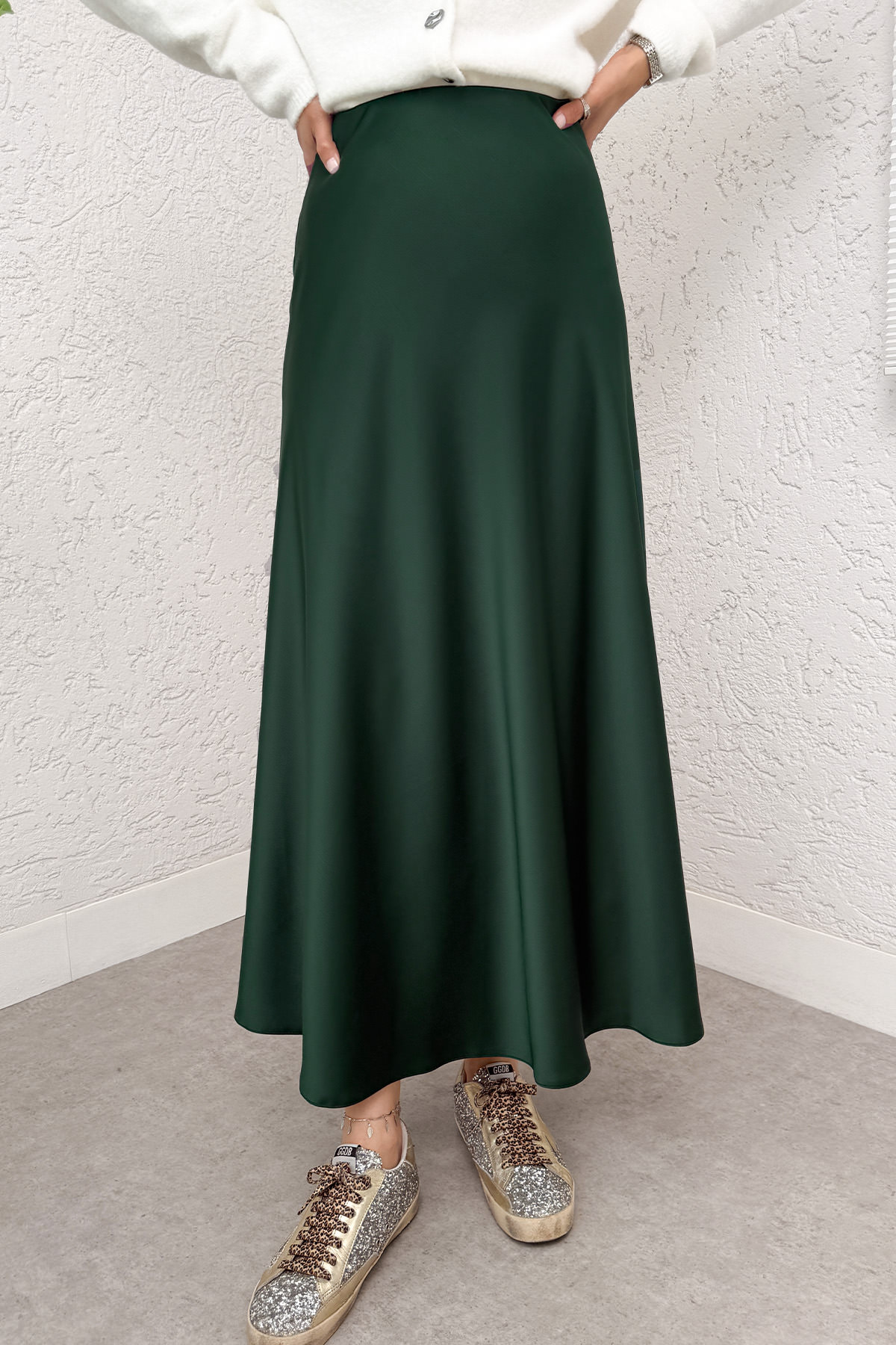 A Kesim Saten Etek 0031 - ZÜMRÜT YEŞİLİ |  