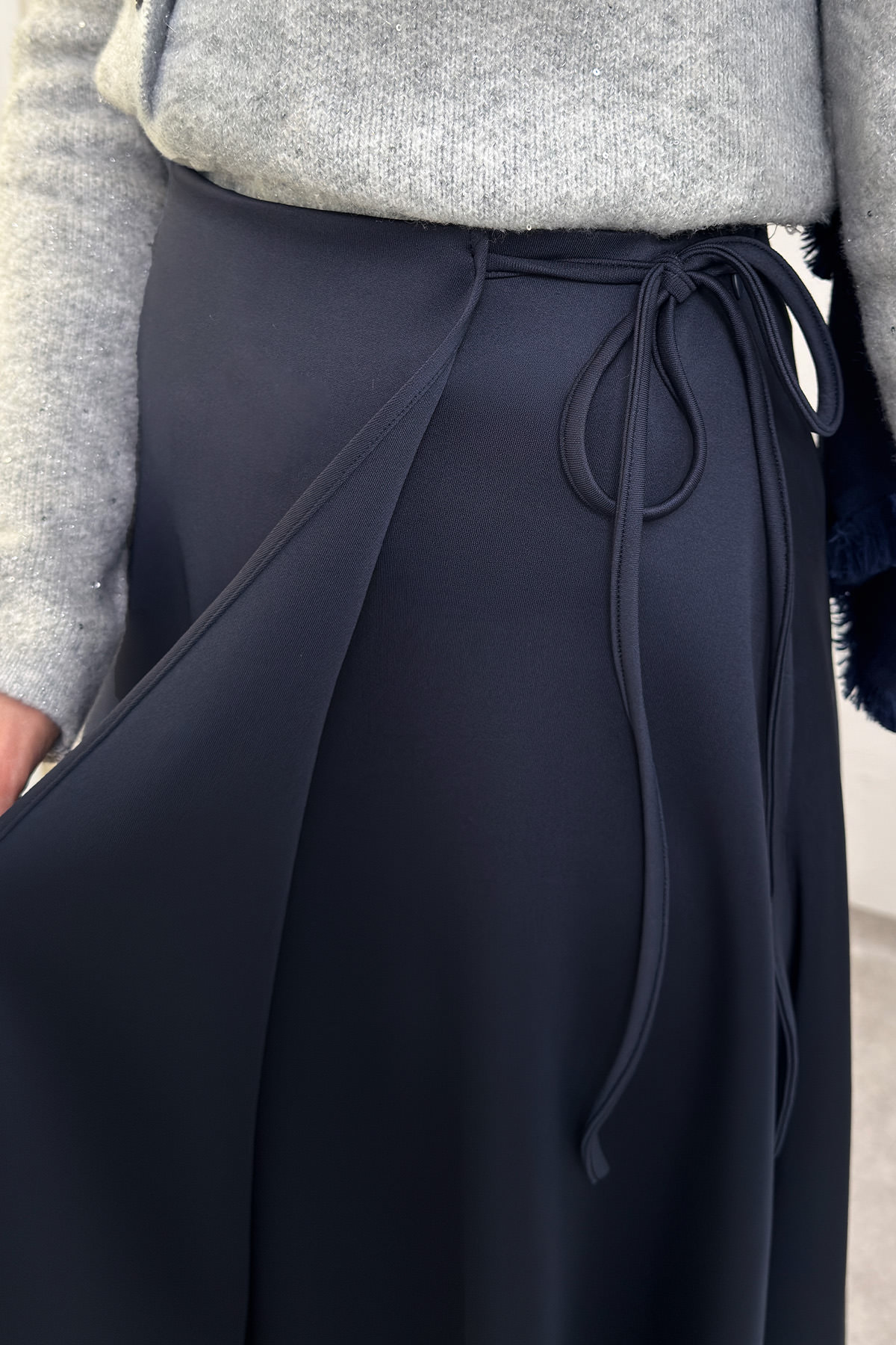 Belden Bağcıklı Scuba Etek 0056 - LACİVERT |  