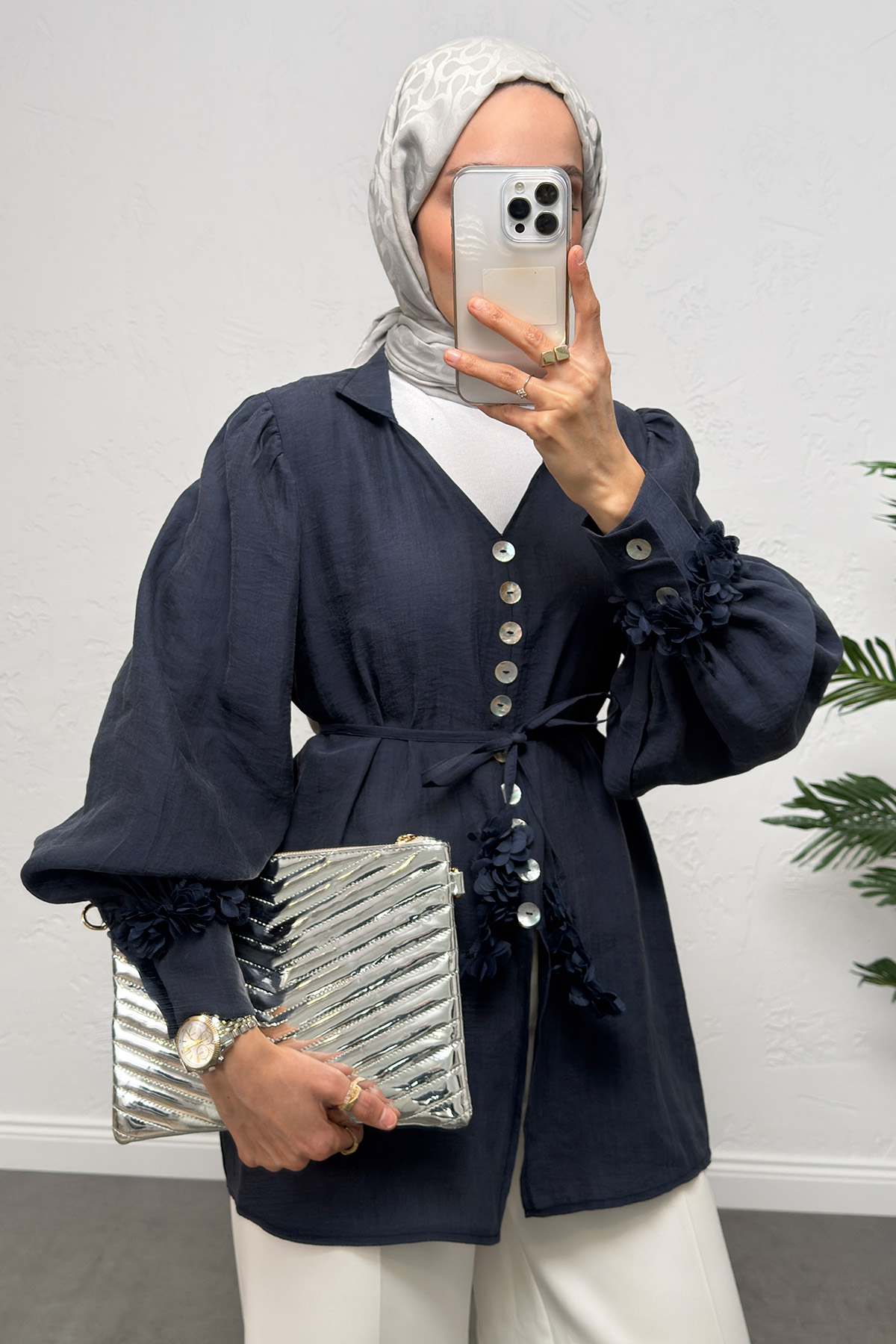 Çiçek Aksesuarlı Gömlek 0064 - LACİVERT |  