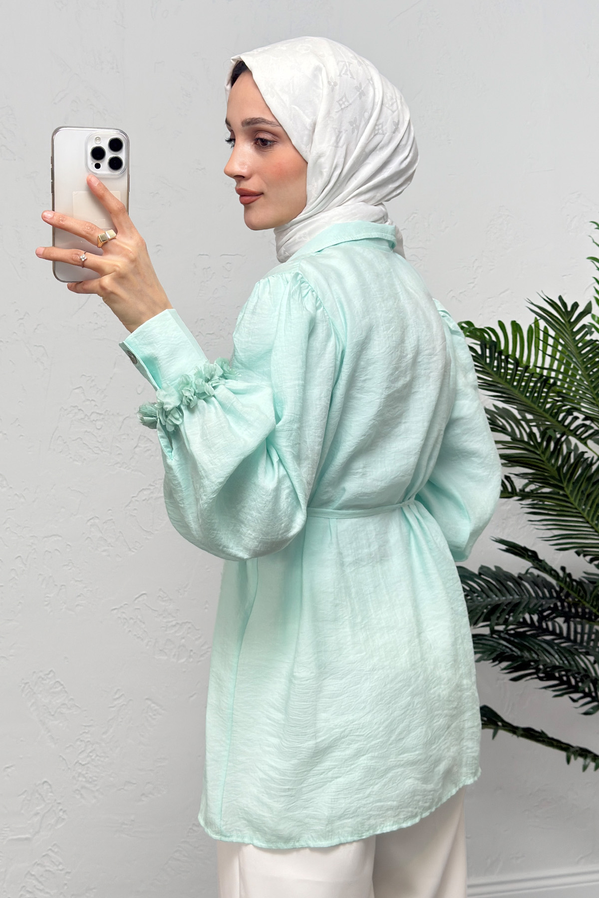 Çiçek Aksesuarlı Gömlek 0064 - MİNT YEŞİLİ |  