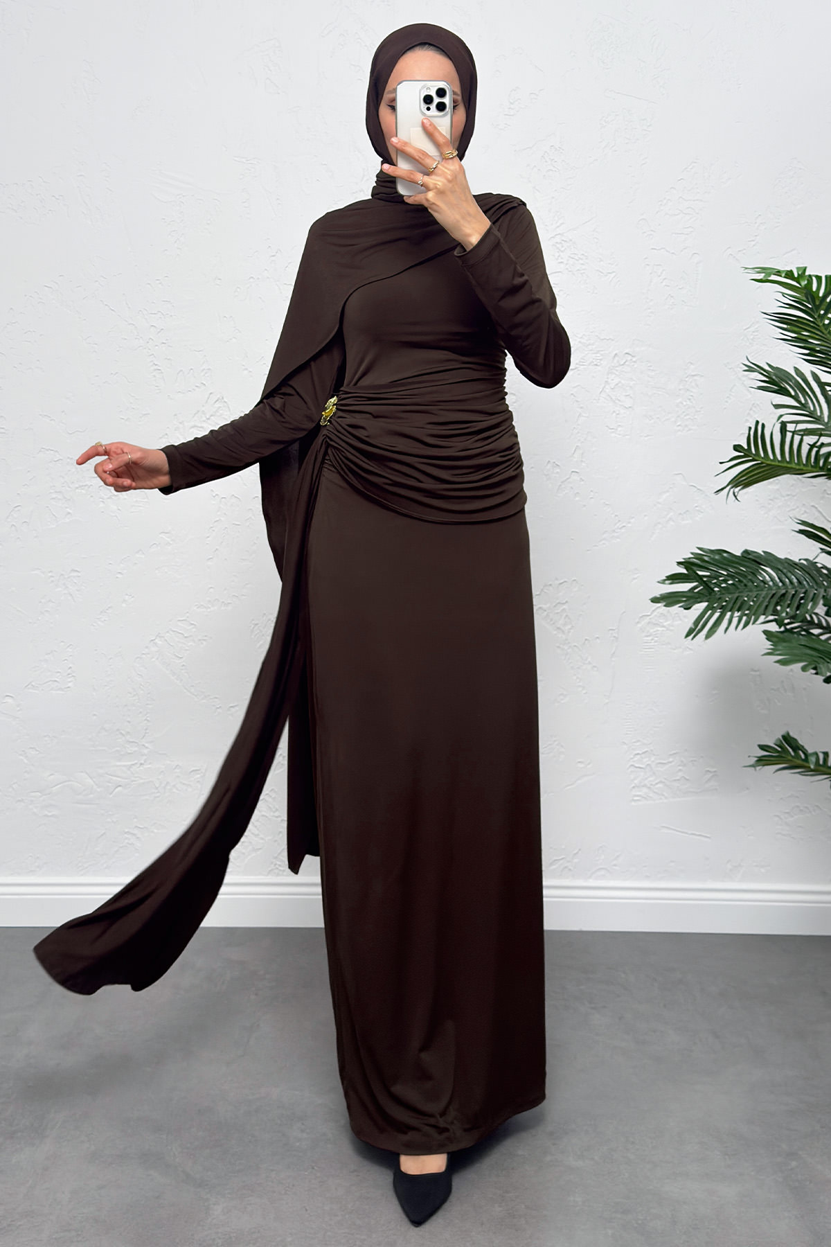 Pelerinli Drapeli Elbise 265000 - KAHVERENGİ |  